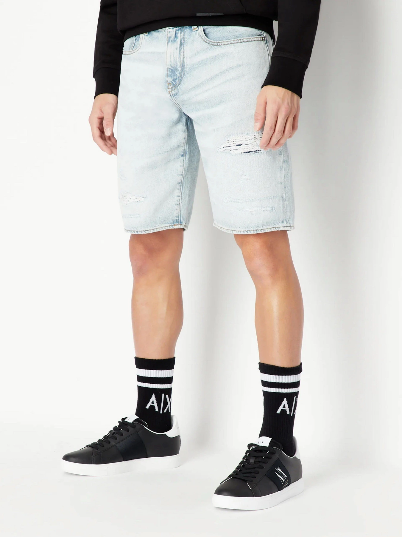 Шорты Armani Exchange модель 3RZJ65-Z1S5Z-1500 Шорты Armani Exchange модель 3RZJ65-Z1S5Z-1500 Фото