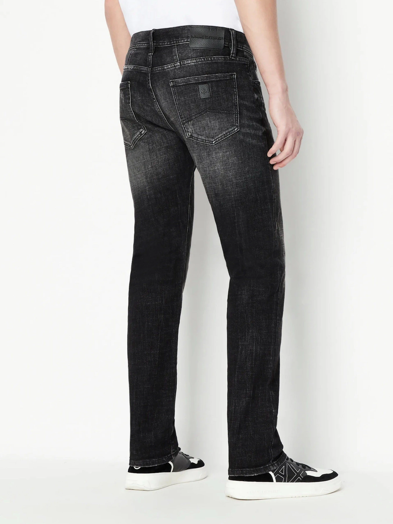 Джинсы Armani Exchange J13 модель 3RZJ13-Z1UJZ-0204 Джинсы Armani Exchange J13 модель 3RZJ13-Z1UJZ-0204 Фото