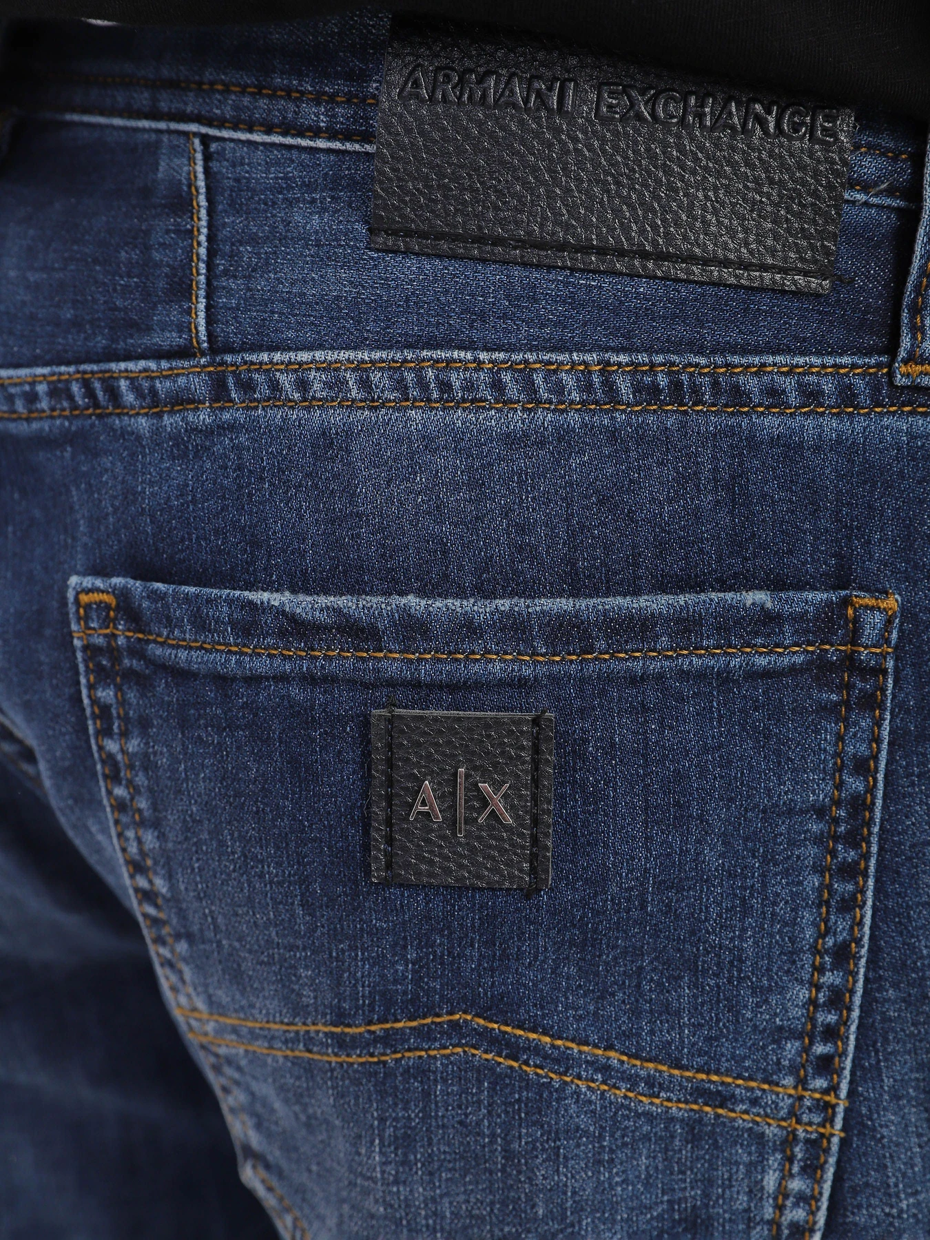 Джинси Armani Exchange J16 модель 3RZJ16-Z1UGZ-1500 Джинси Armani Exchange J16 модель 3RZJ16-Z1UGZ-1500 Фото
