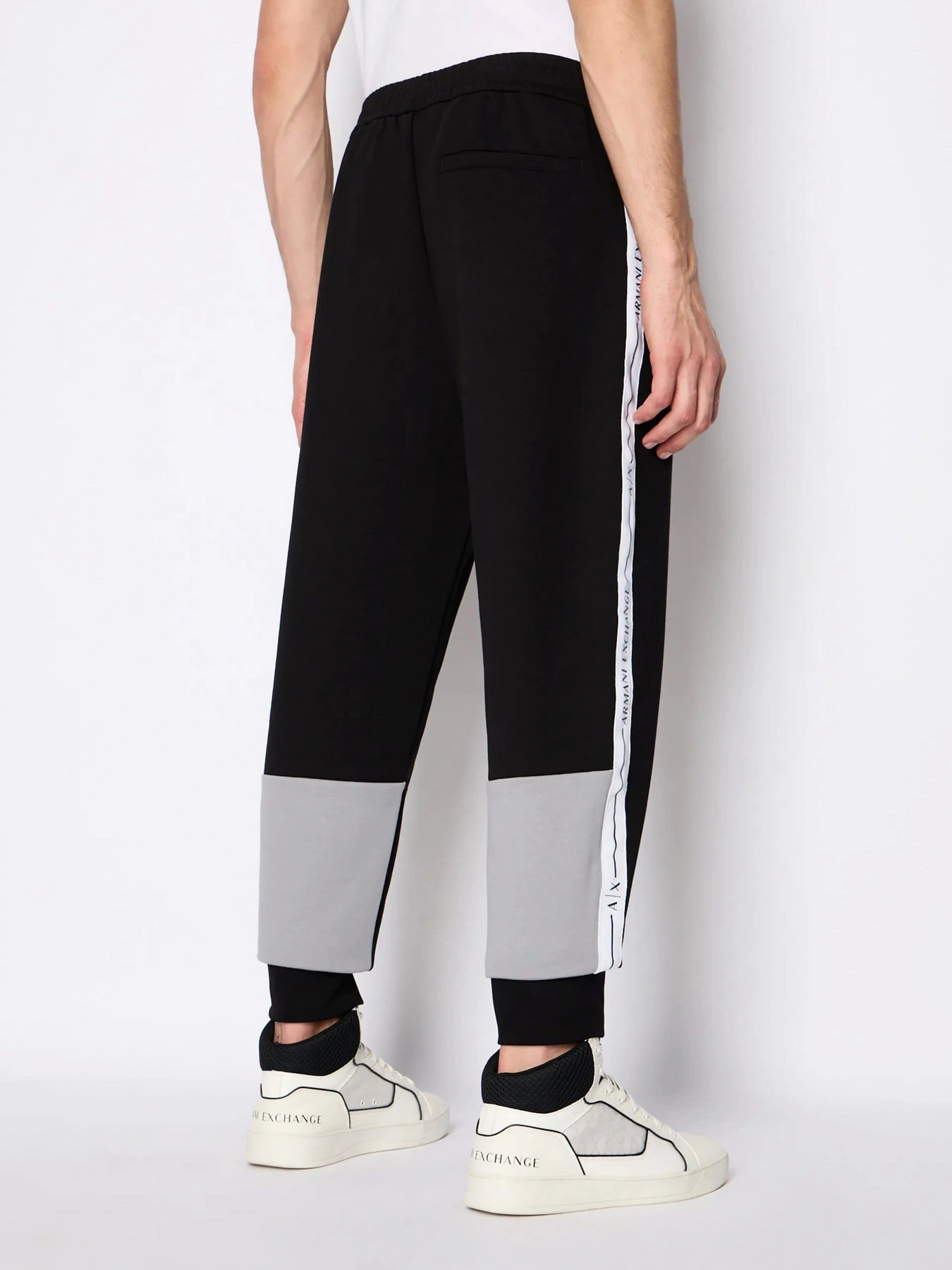 Штани Armani Exchange модель 3RZPFB-ZJDEZ-52AF Фото