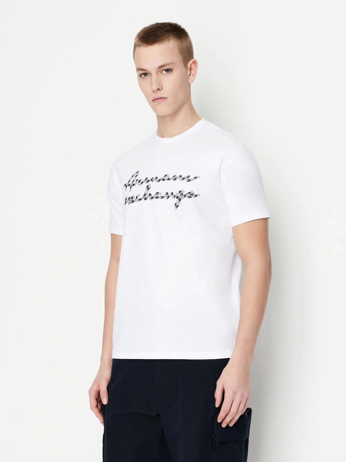 Футболки і поло Armani Exchange модель 3RZTJB-ZJBYZ-1100 Футболки і поло Armani Exchange модель 3RZTJB-ZJBYZ-1100 Фото
