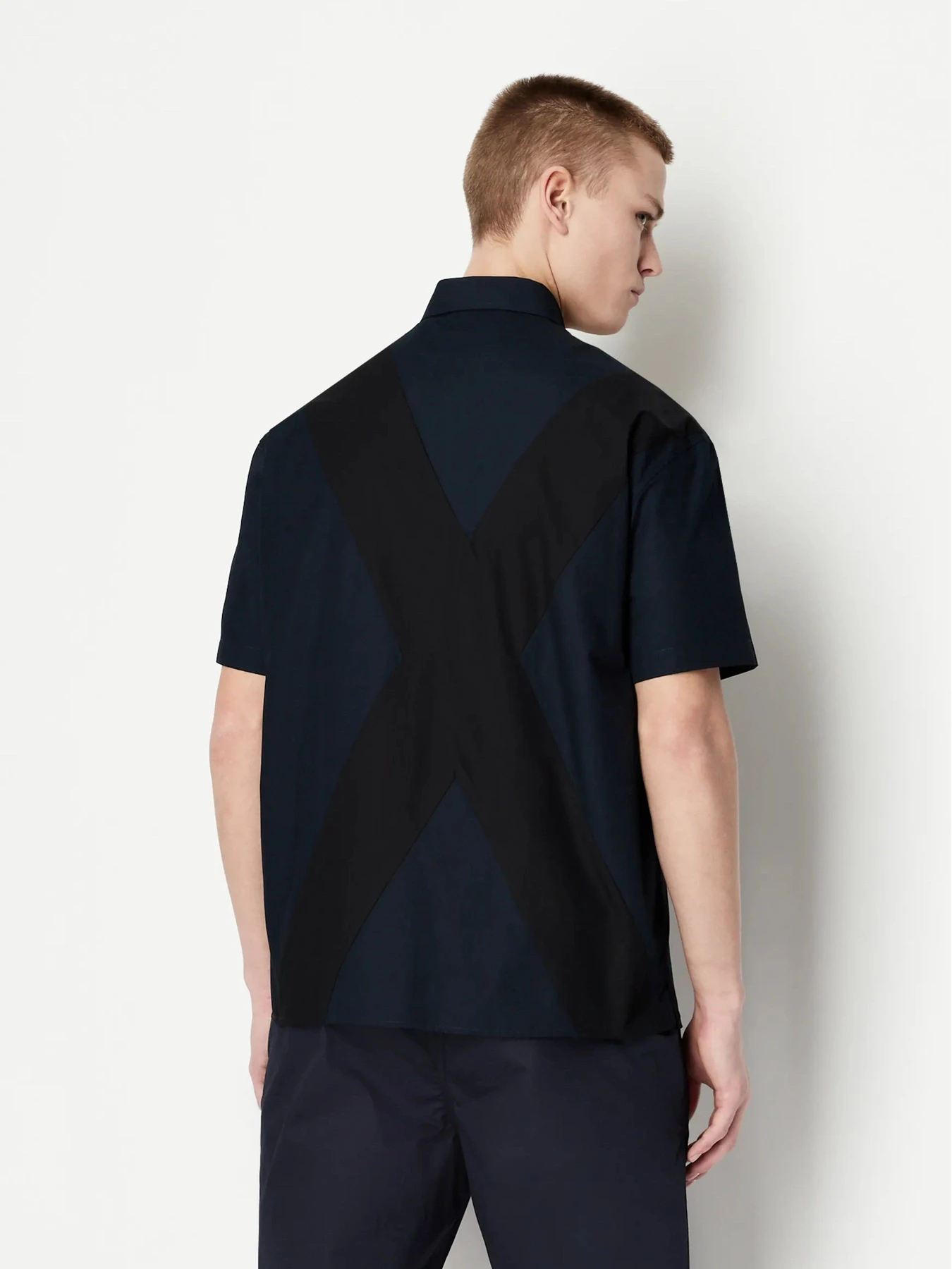 Рубашки Armani Exchange модель 3RZCL4-ZNKHZ-85CQ Рубашки Armani Exchange модель 3RZCL4-ZNKHZ-85CQ Фото