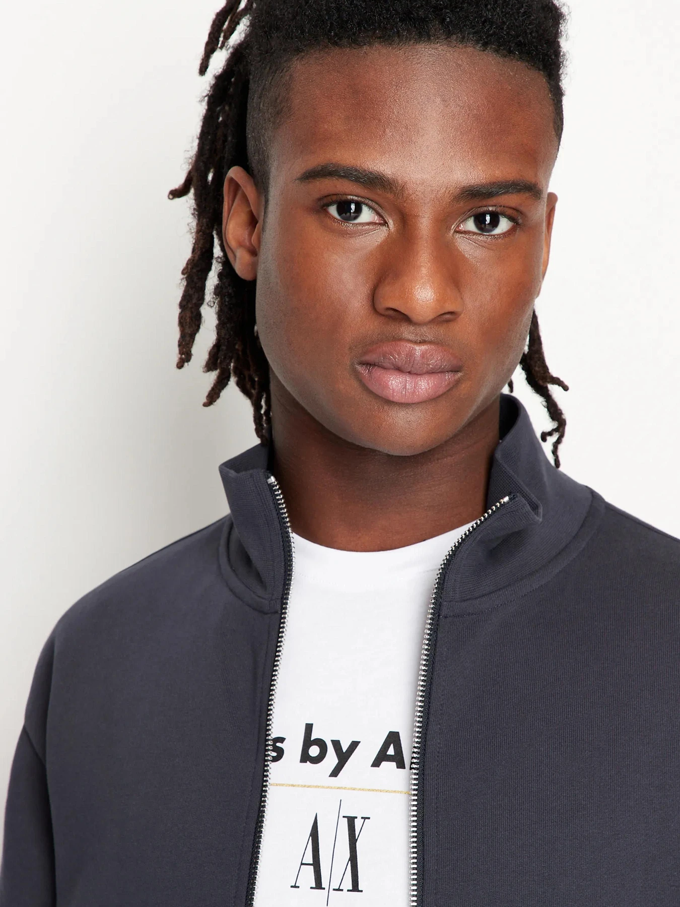 Худи и свитшоты Armani Exchange Basic by Armani модель 3RZMAC-ZJ83Z-1510 Худи и свитшоты Armani Exchange Basic by Armani модель 3RZMAC-ZJ83Z-1510 Фото