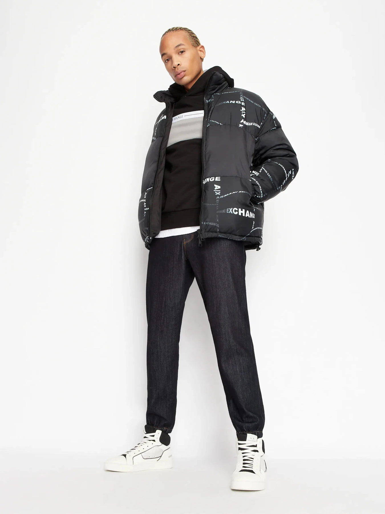 Худи и свитшоты Armani Exchange модель 3RZMFB-ZJDEZ-52AF Худи и свитшоты Armani Exchange модель 3RZMFB-ZJDEZ-52AF Фото