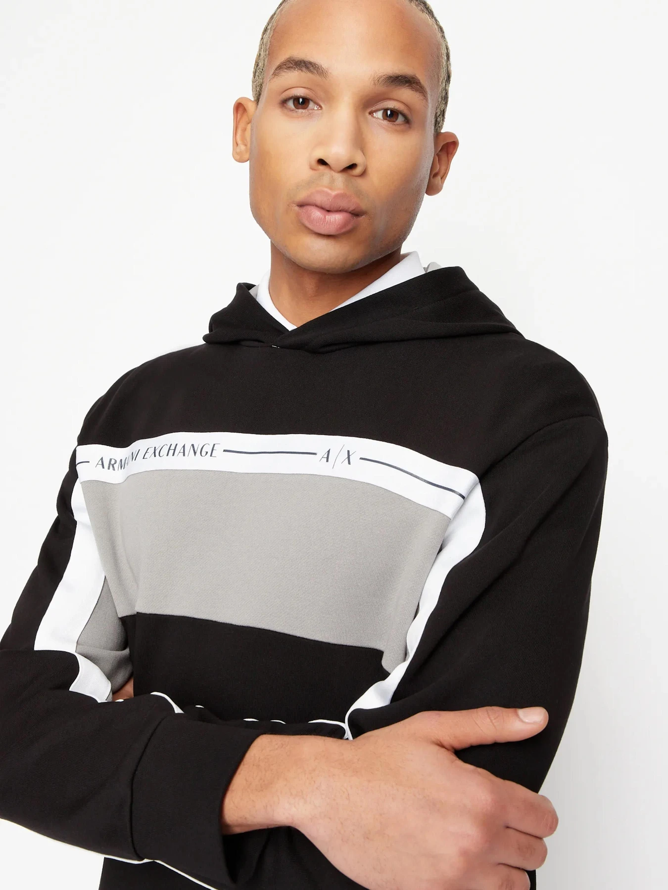 Худи и свитшоты Armani Exchange модель 3RZMFB-ZJDEZ-52AF Худи и свитшоты Armani Exchange модель 3RZMFB-ZJDEZ-52AF Фото