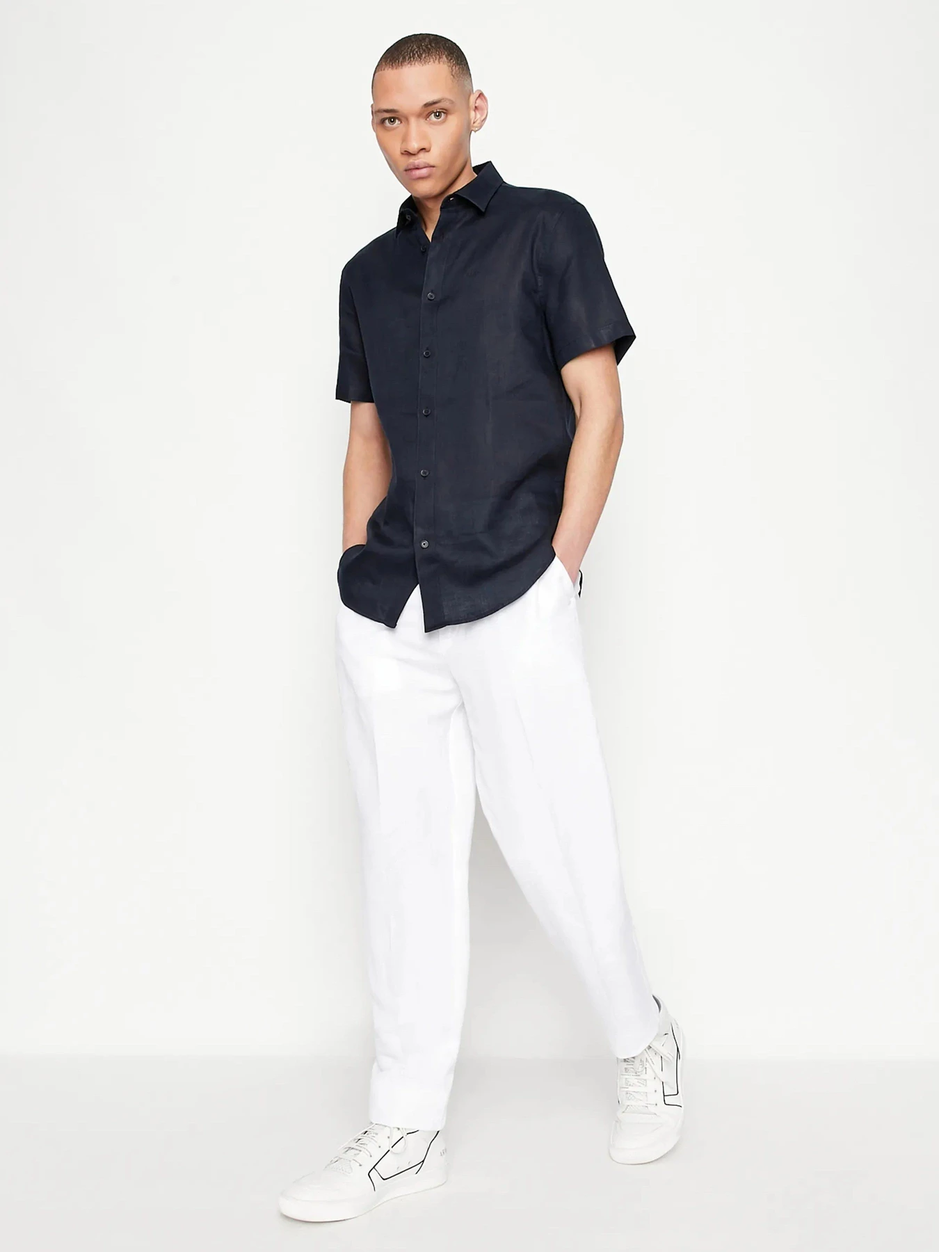 Рубашки Armani Exchange модель 8NZC67-ZNCFZ-1510 Рубашки Armani Exchange модель 8NZC67-ZNCFZ-1510 Фото