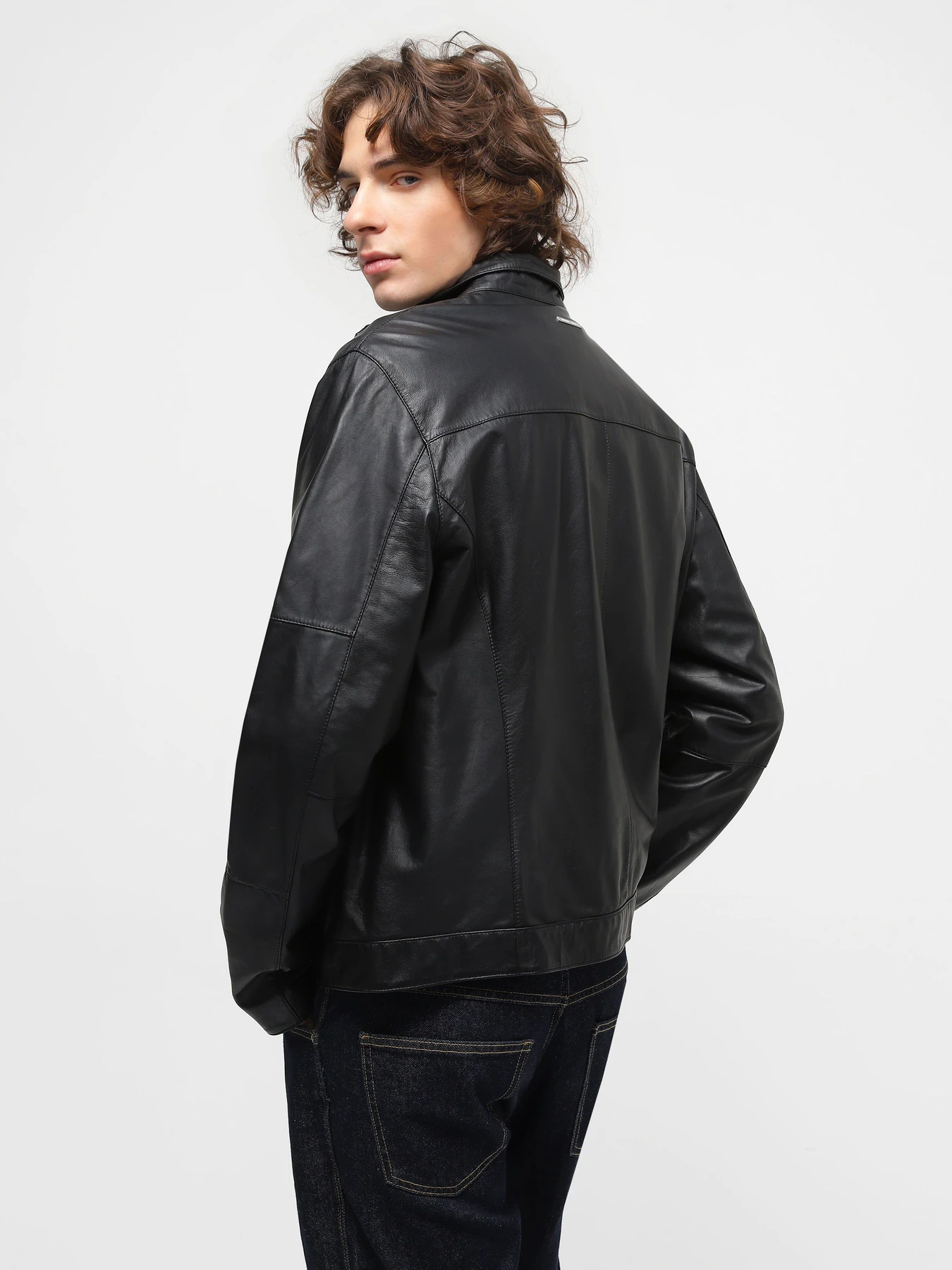 Куртки та дублянки Armani Exchange модель D49R72-D9P72-999 Куртки та дублянки Armani Exchange модель D49R72-D9P72-999 Фото