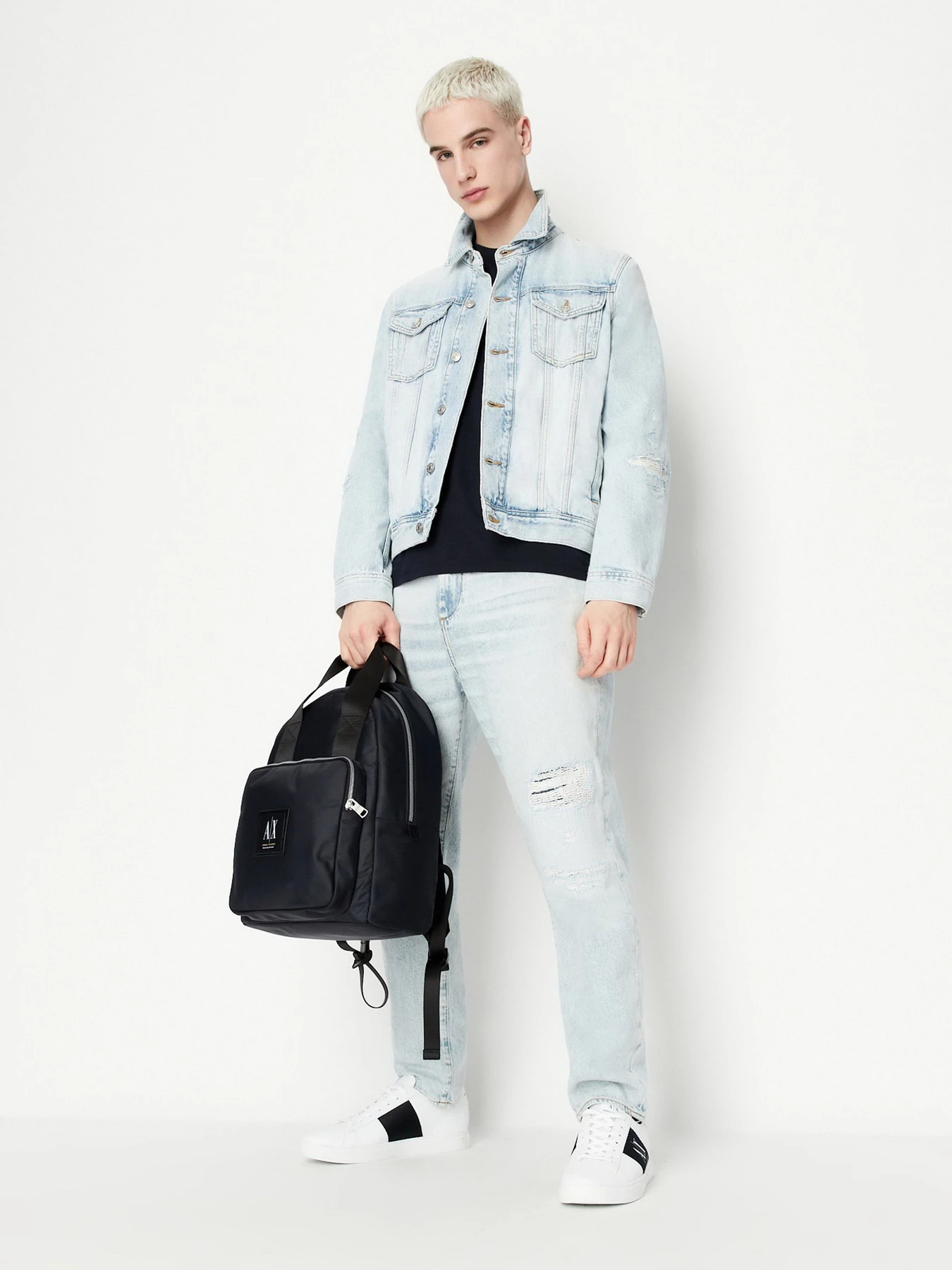 Футболки і поло Armani Exchange модель 3RZTBK-ZJ8EZ-1510 Футболки і поло Armani Exchange модель 3RZTBK-ZJ8EZ-1510 Фото