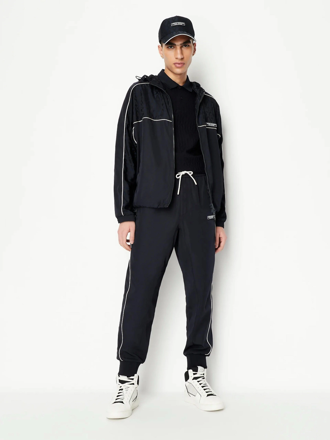 Футболки и поло Armani Exchange модель 3RZFLA-ZJ2ZZ-1583 Футболки и поло Armani Exchange модель 3RZFLA-ZJ2ZZ-1583 Фото