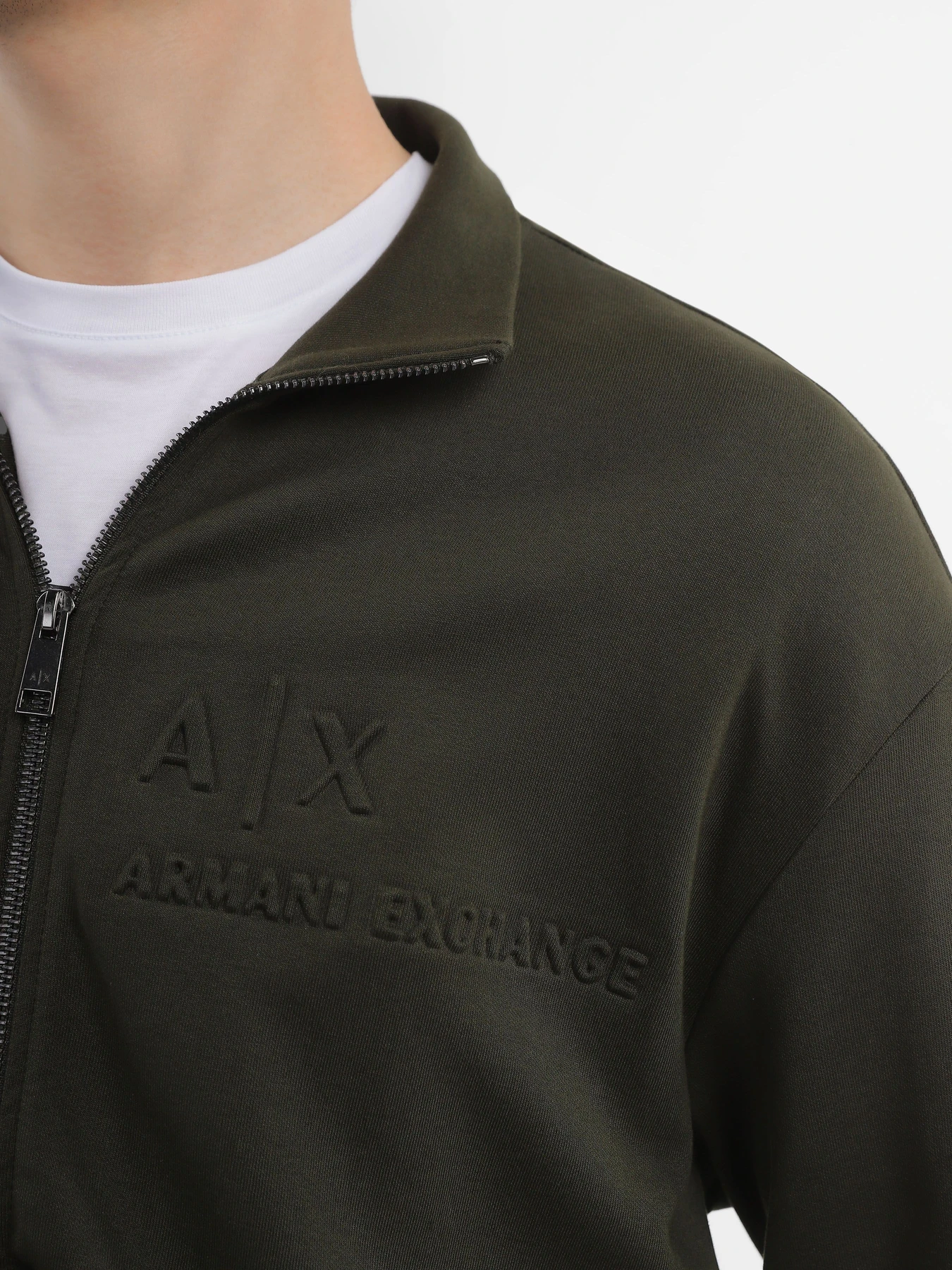 Худи и свитшоты Armani Exchange модель 6RZMAA-ZJMAZ-1851 Худи и свитшоты Armani Exchange модель 6RZMAA-ZJMAZ-1851 Фото