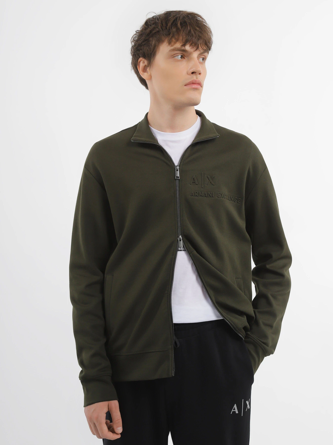 Худи и свитшоты Armani Exchange модель 6RZMAA-ZJMAZ-1851 Худи и свитшоты Armani Exchange модель 6RZMAA-ZJMAZ-1851 Фото