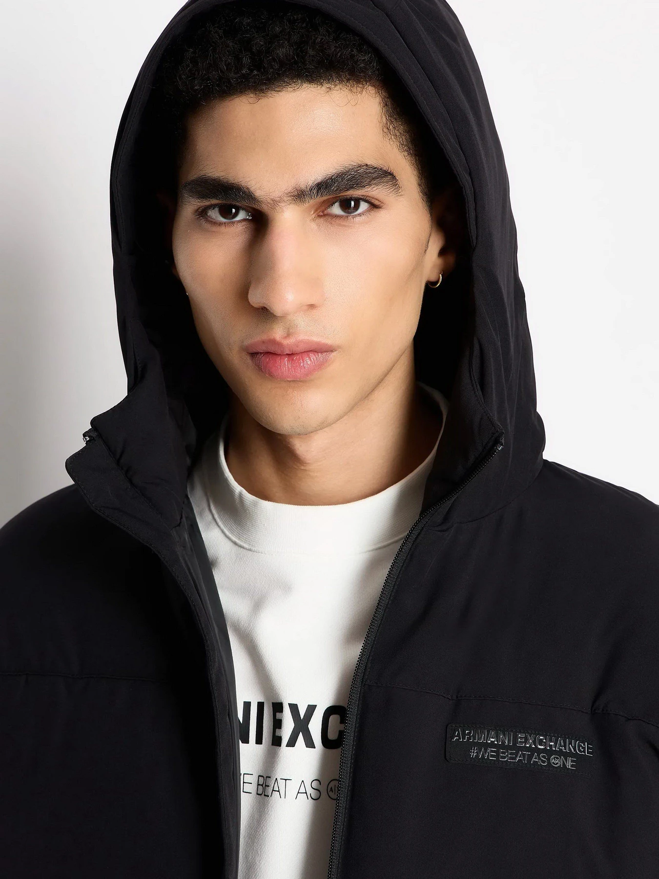 Куртки та дублянки Armani Exchange модель 6RZB03-ZNICZ-1200 Куртки та дублянки Armani Exchange модель 6RZB03-ZNICZ-1200 Фото