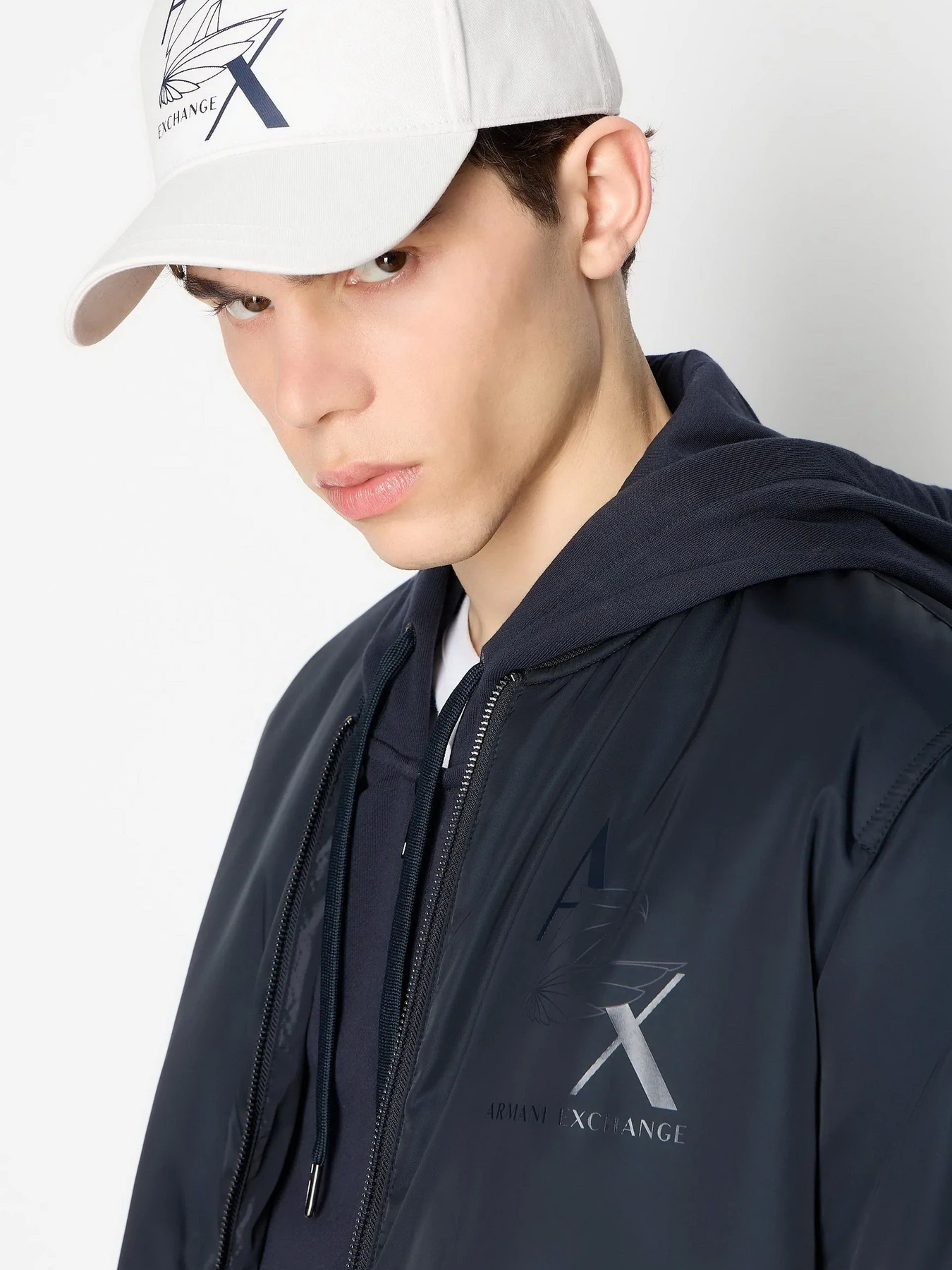Куртки и дубленки Armani Exchange модель 6RZB05-ZNUEZ-1510 Куртки и дубленки Armani Exchange модель 6RZB05-ZNUEZ-1510 Фото