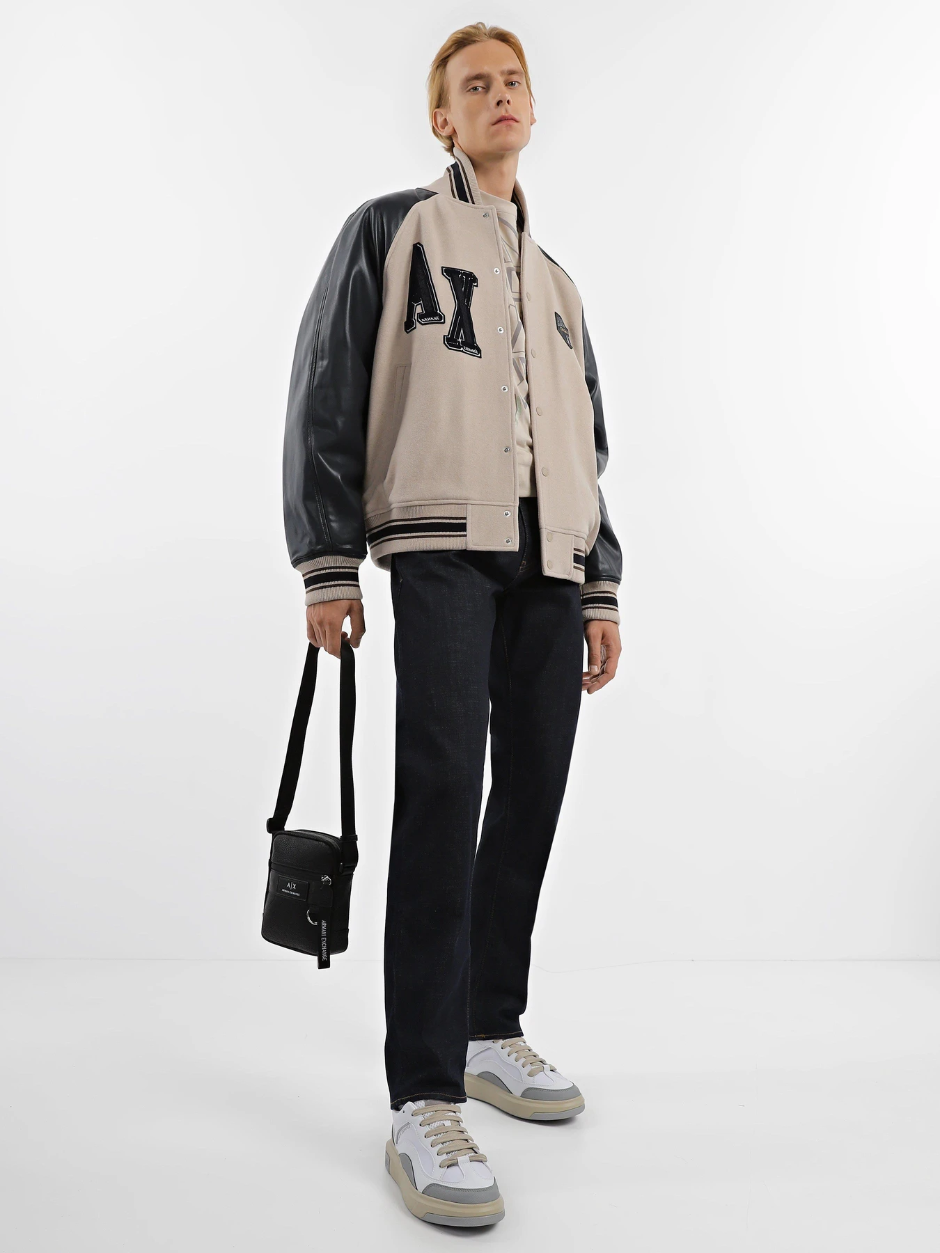 Куртки и дубленки Armani Exchange Campus модель 6RZB21-ZNIKZ-49AJ Куртки и дубленки Armani Exchange Campus модель 6RZB21-ZNIKZ-49AJ Фото
