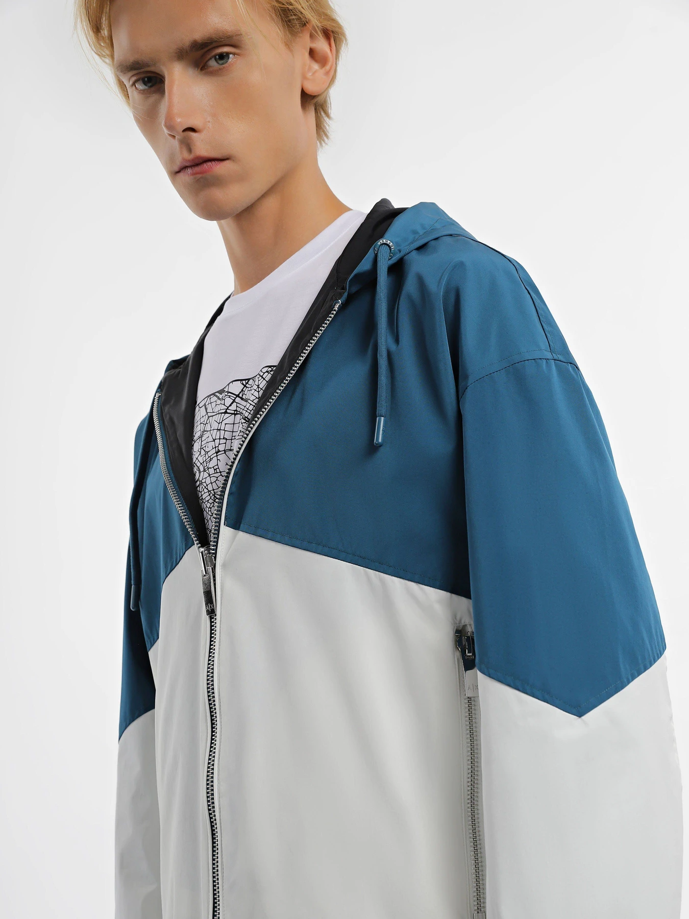 Куртки та дублянки Armani Exchange модель 6RZBL1-ZN2PZ-21CN Куртки та дублянки Armani Exchange модель 6RZBL1-ZN2PZ-21CN Фото