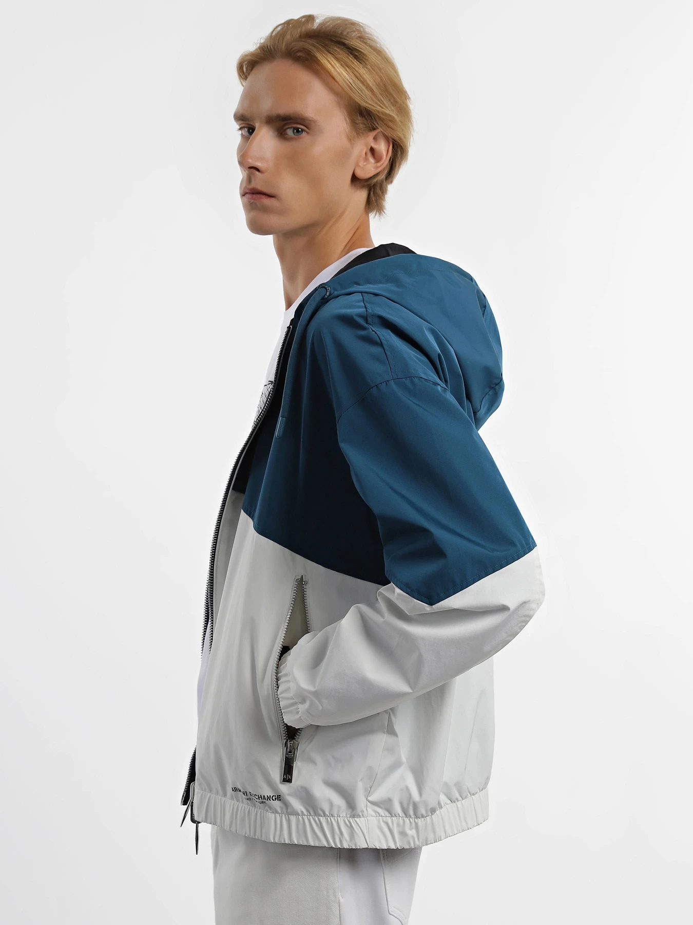 Куртки та дублянки Armani Exchange модель 6RZBL1-ZN2PZ-21CN Куртки та дублянки Armani Exchange модель 6RZBL1-ZN2PZ-21CN Фото