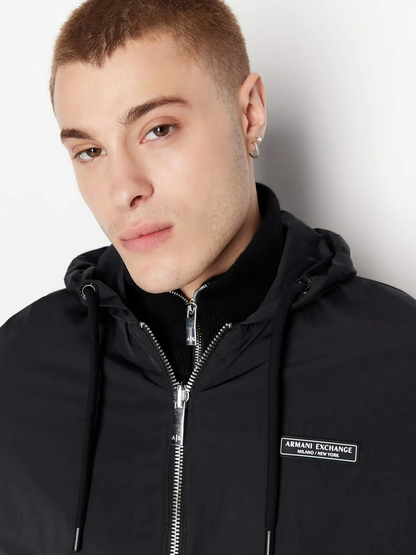 Куртки та дублянки Armani Exchange модель 6RZBL1-ZN2PZ-22CF Куртки та дублянки Armani Exchange модель 6RZBL1-ZN2PZ-22CF Фото