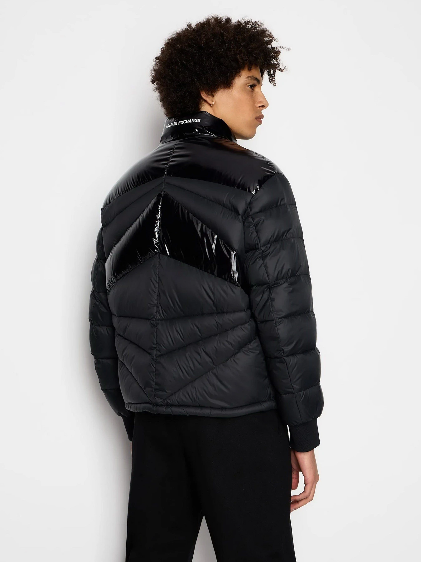 Куртки и дубленки Armani Exchange модель 6RZBL4-ZN2RZ-1200 Куртки и дубленки Armani Exchange модель 6RZBL4-ZN2RZ-1200 Фото