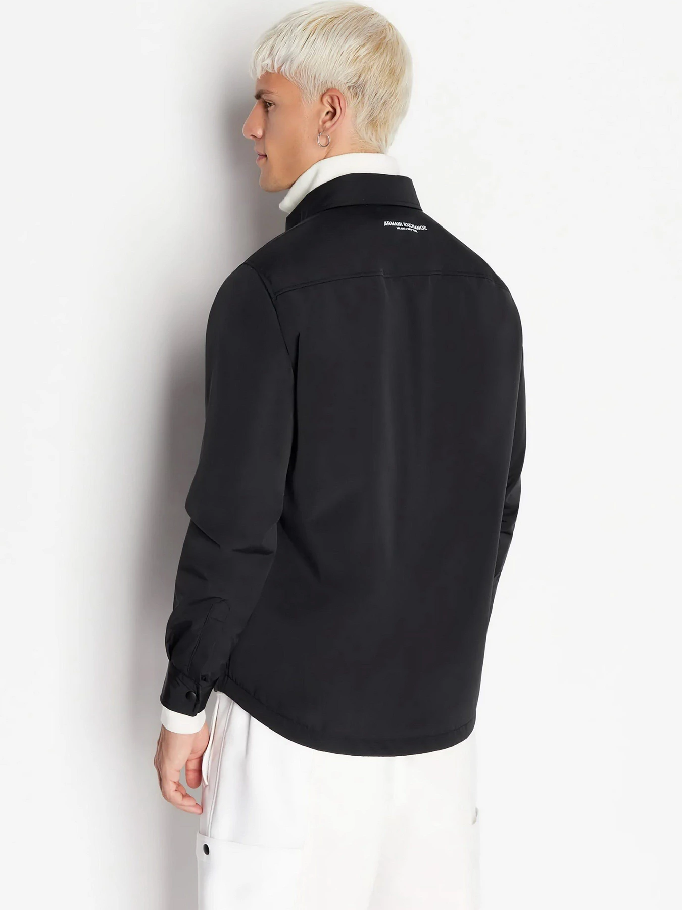 Куртки и дубленки Armani Exchange модель 6RZBL5-ZN2PZ-1200 Куртки и дубленки Armani Exchange модель 6RZBL5-ZN2PZ-1200 Фото