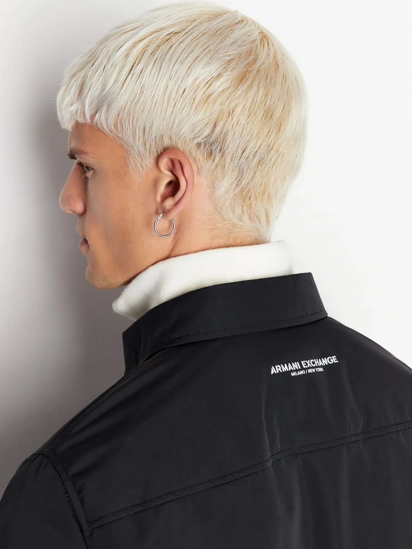 Куртки и дубленки Armani Exchange модель 6RZBL5-ZN2PZ-1200 Куртки и дубленки Armani Exchange модель 6RZBL5-ZN2PZ-1200 Фото