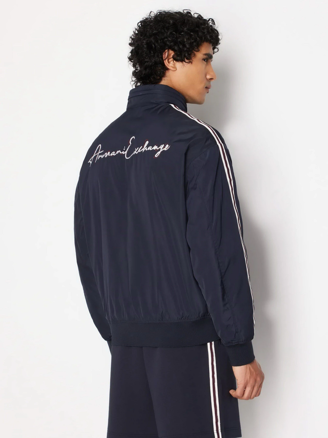 Куртки та дублянки Armani Exchange модель 6RZBL6-ZN2UZ-1583 Куртки та дублянки Armani Exchange модель 6RZBL6-ZN2UZ-1583 Фото