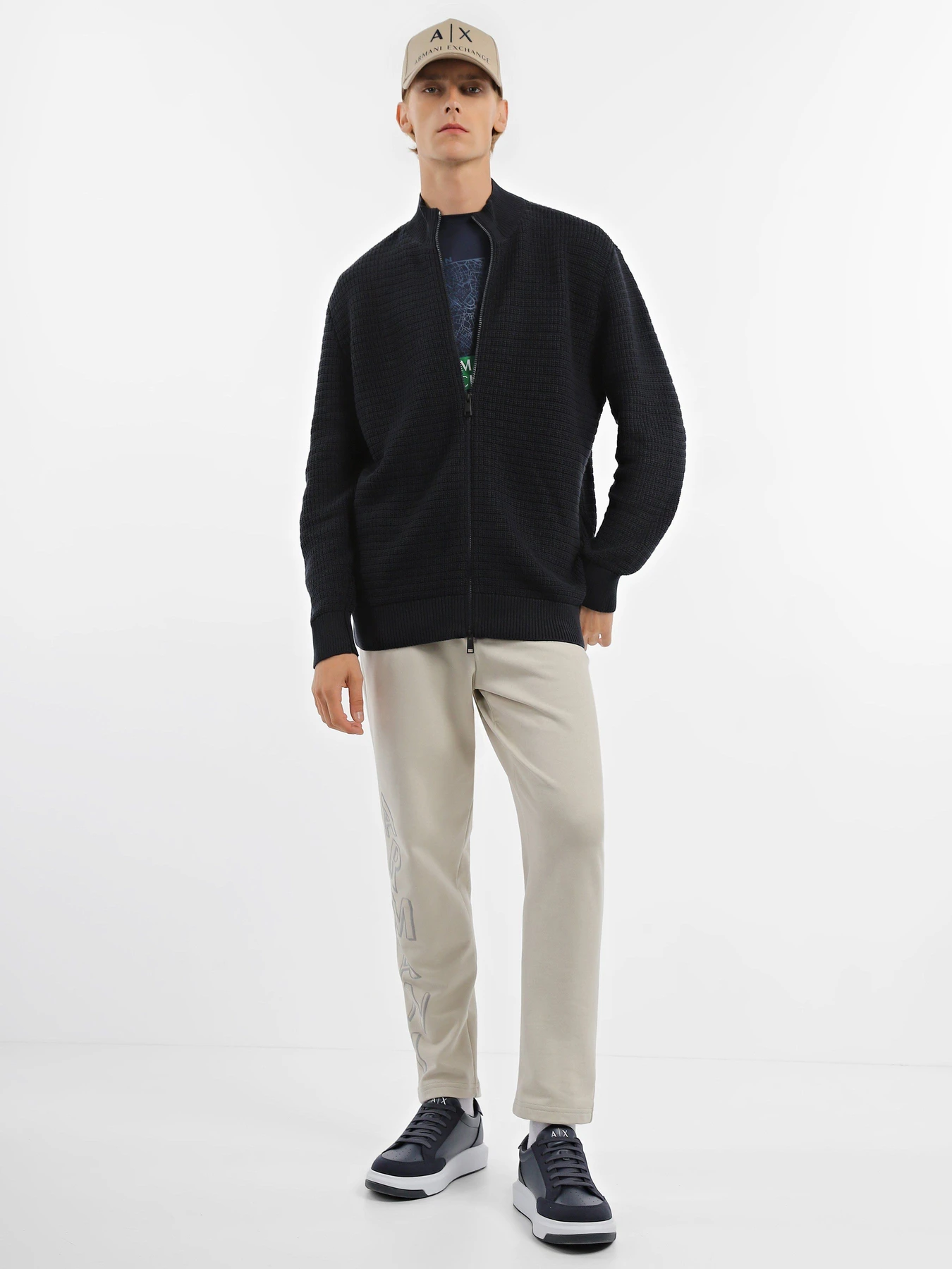 Худи и свитшоты Armani Exchange модель 6RZE1D-ZMQ7Z-1510 Худи и свитшоты Armani Exchange модель 6RZE1D-ZMQ7Z-1510 Фото