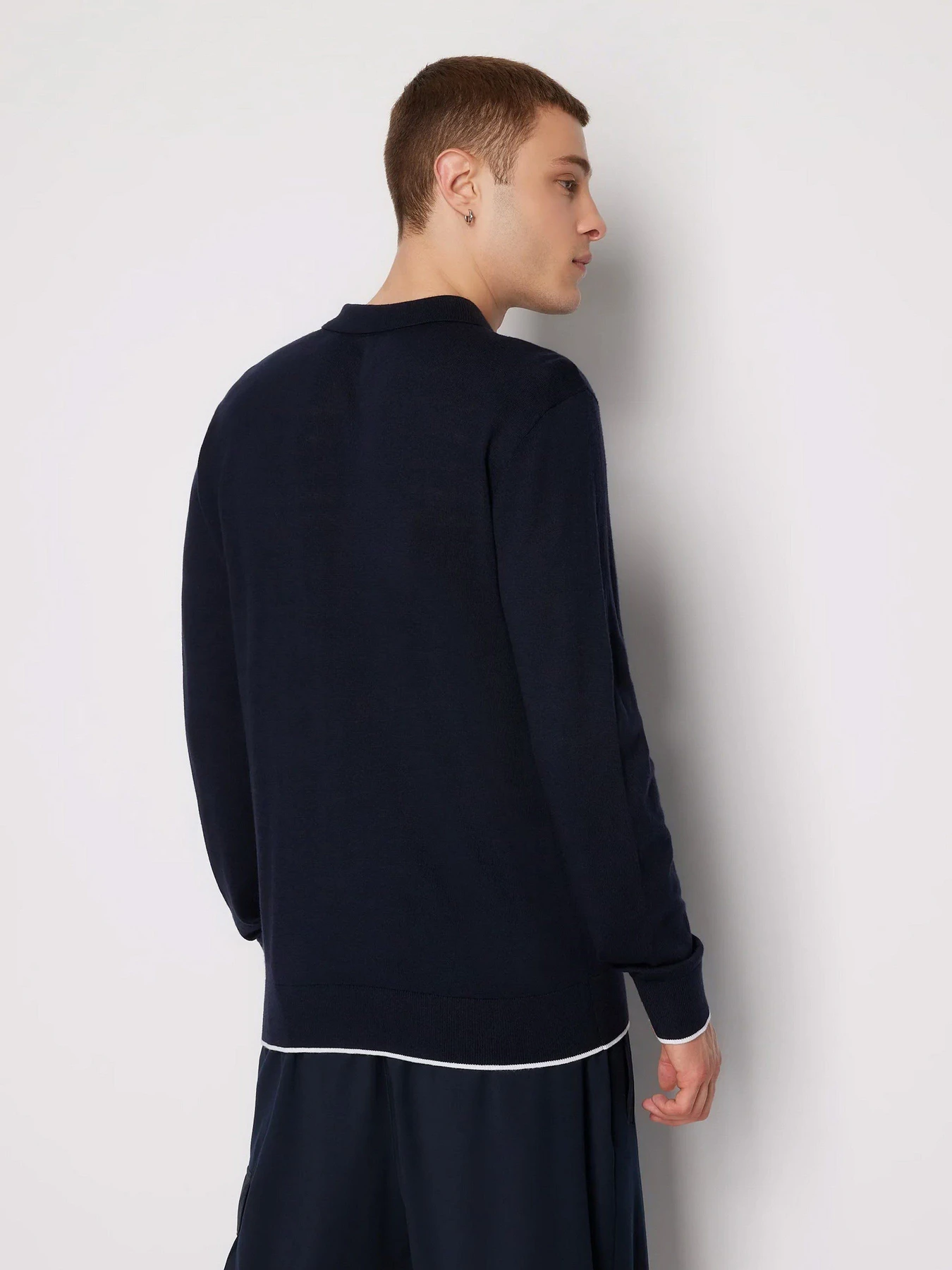 Футболки і поло Armani Exchange модель 6RZF1C-ZMW8Z-1510 Футболки і поло Armani Exchange модель 6RZF1C-ZMW8Z-1510 Фото