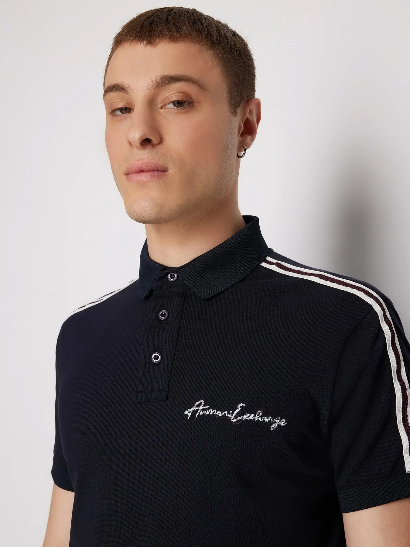 Футболки и поло Armani Exchange модель 6RZFLD-ZJYCZ-1583 Футболки и поло Armani Exchange модель 6RZFLD-ZJYCZ-1583 Фото