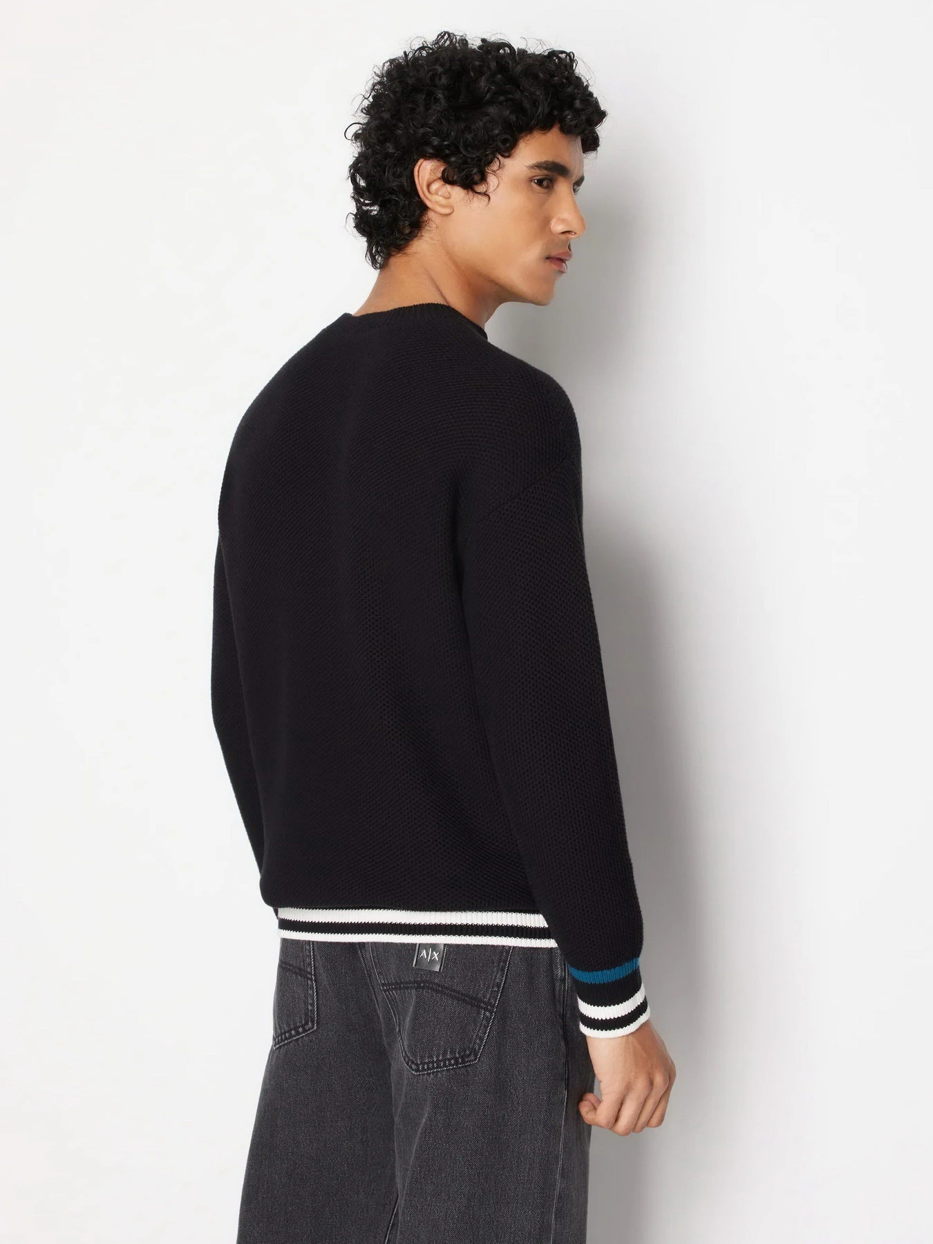 Светри та кардигани Armani Exchange модель 6RZM6A-ZMX8Z-1200 Светри та кардигани Armani Exchange модель 6RZM6A-ZMX8Z-1200 Фото