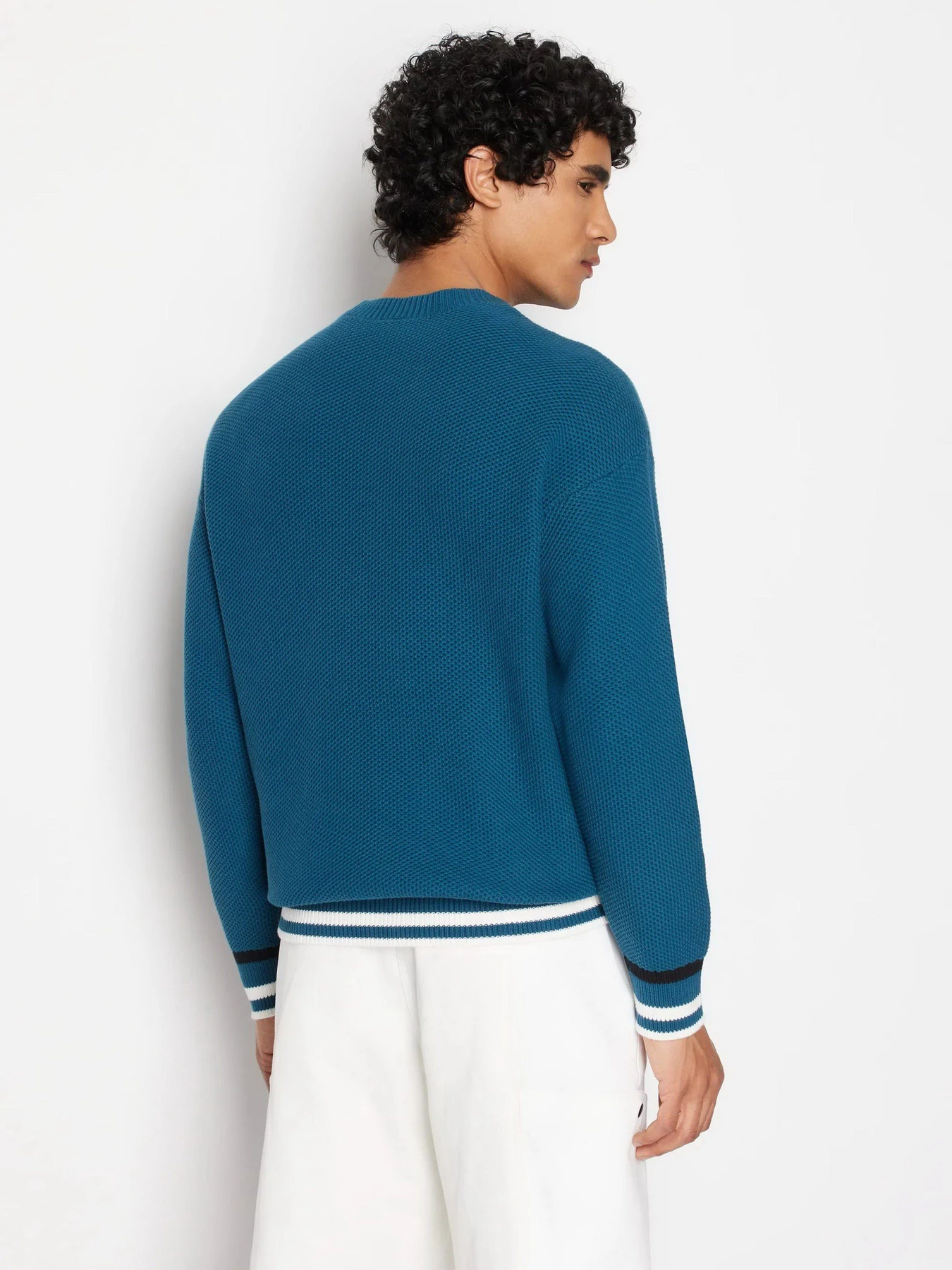 Свитры и кардиганы Armani Exchange модель 6RZM6A-ZMX8Z-15CR Свитры и кардиганы Armani Exchange модель 6RZM6A-ZMX8Z-15CR Фото