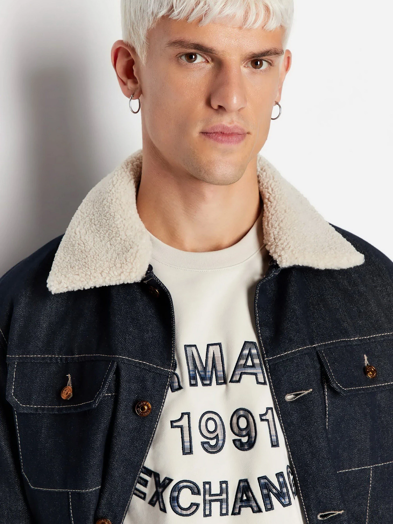 Худі та світшоти Armani Exchange модель 6RZMGA-ZJ4XZ-1993 Худі та світшоти Armani Exchange модель 6RZMGA-ZJ4XZ-1993 Фото