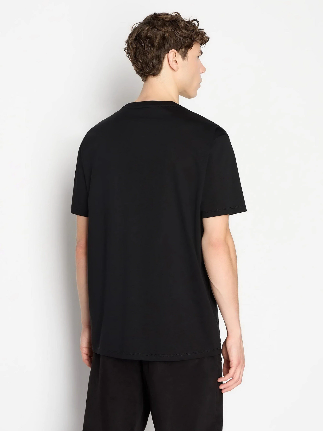 Футболки и поло Armani Exchange модель 6RZTLK-ZJ9AZ-1200 Футболки и поло Armani Exchange модель 6RZTLK-ZJ9AZ-1200 Фото
