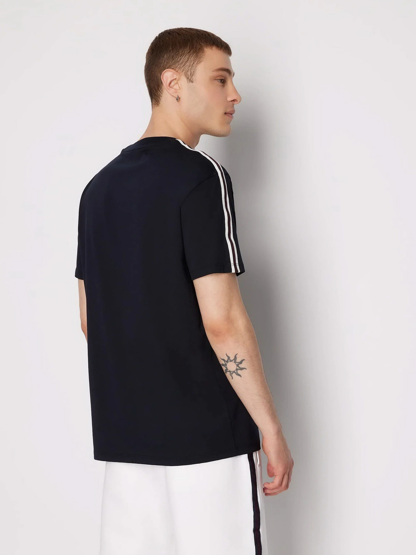 Футболки и поло Armani Exchange модель 6RZTLN-ZJ9AZ-1583 Фото