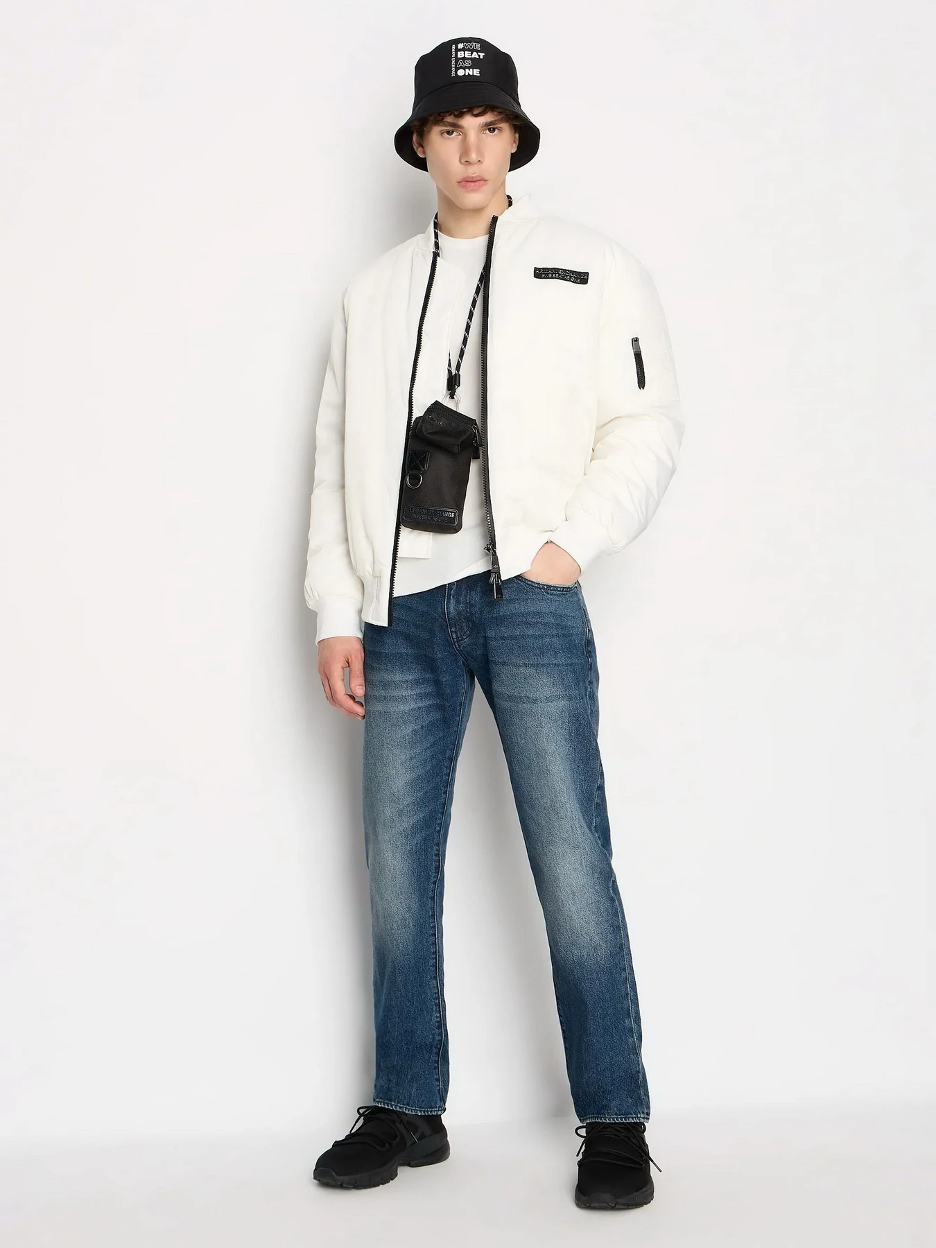 Джинси Armani Exchange J16 модель 6RZJ16-Z18JZ-1500 Фото