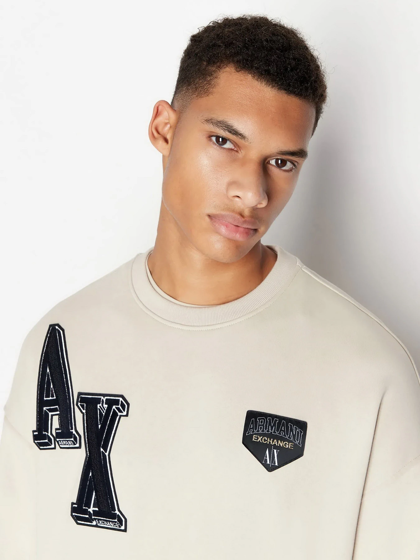 Худі та світшоти Armani Exchange Campus модель 6RZMJE-ZJDPZ-1934 Худі та світшоти Armani Exchange Campus модель 6RZMJE-ZJDPZ-1934 Фото