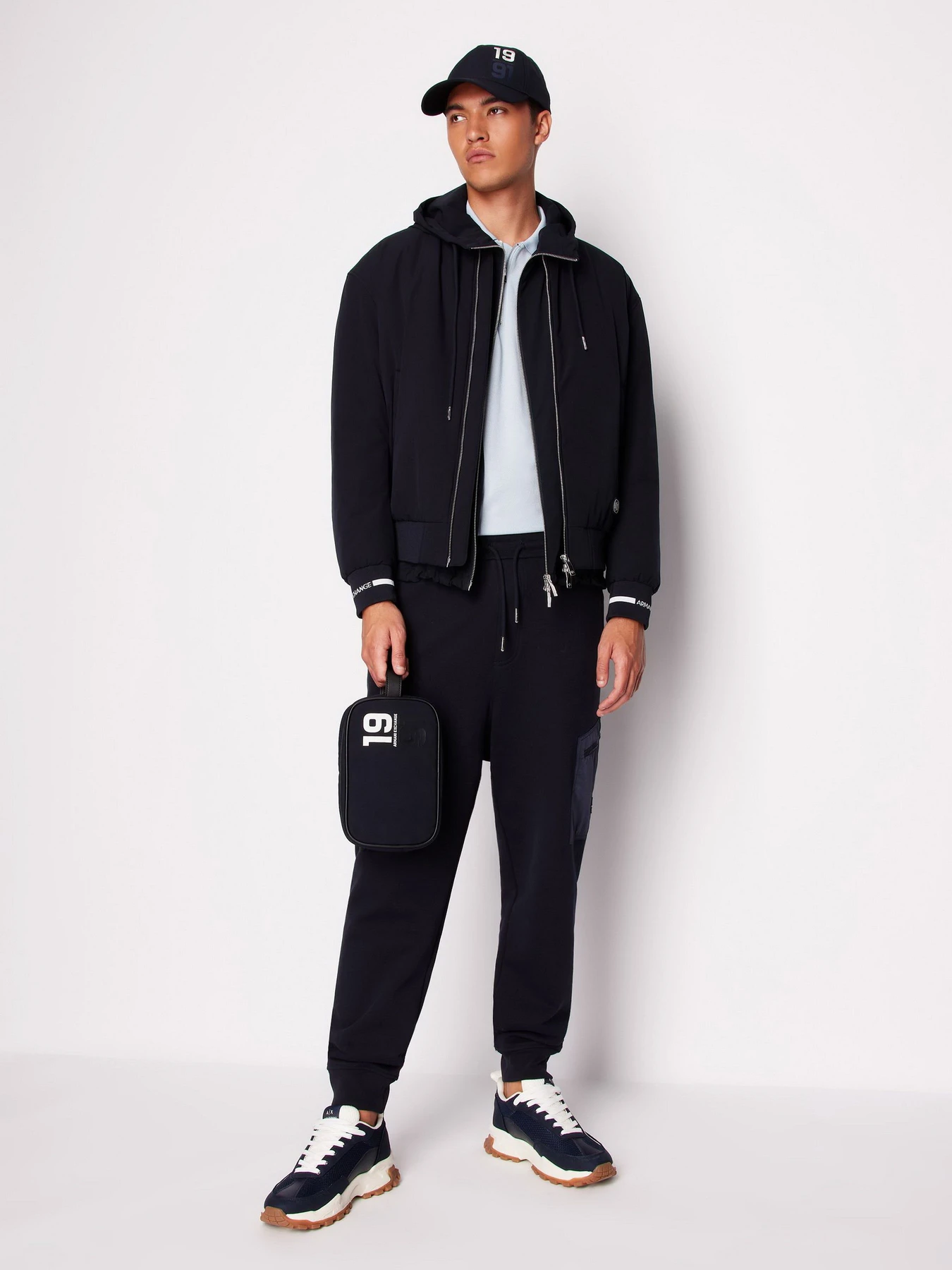 Куртки та дублянки Armani Exchange модель 3DZBL9-ZN3FZ-1583 Куртки та дублянки Armani Exchange модель 3DZBL9-ZN3FZ-1583 Фото