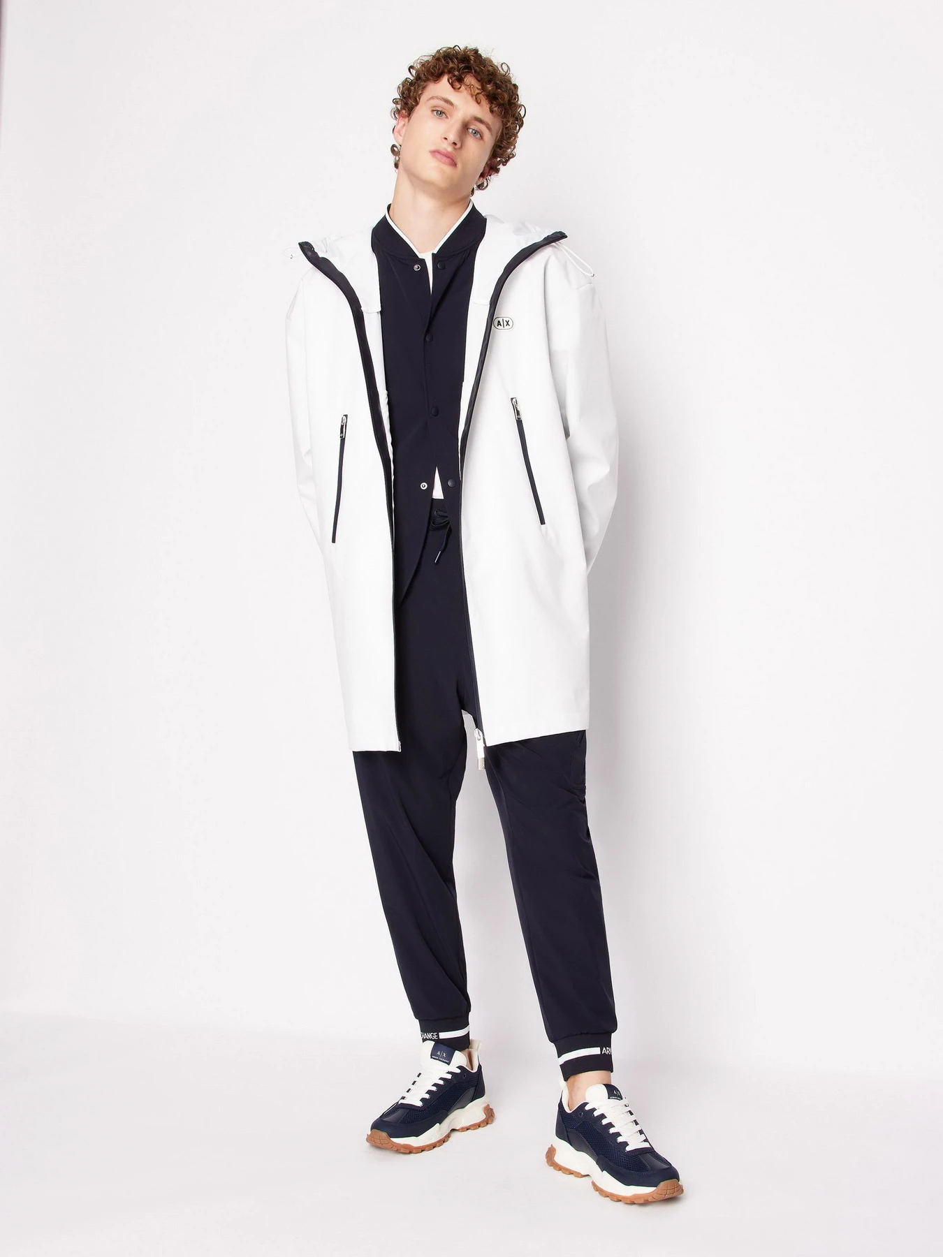Пальто и плащи Armani Exchange модель 3DZKL1-ZN3AZ-1116 Фото