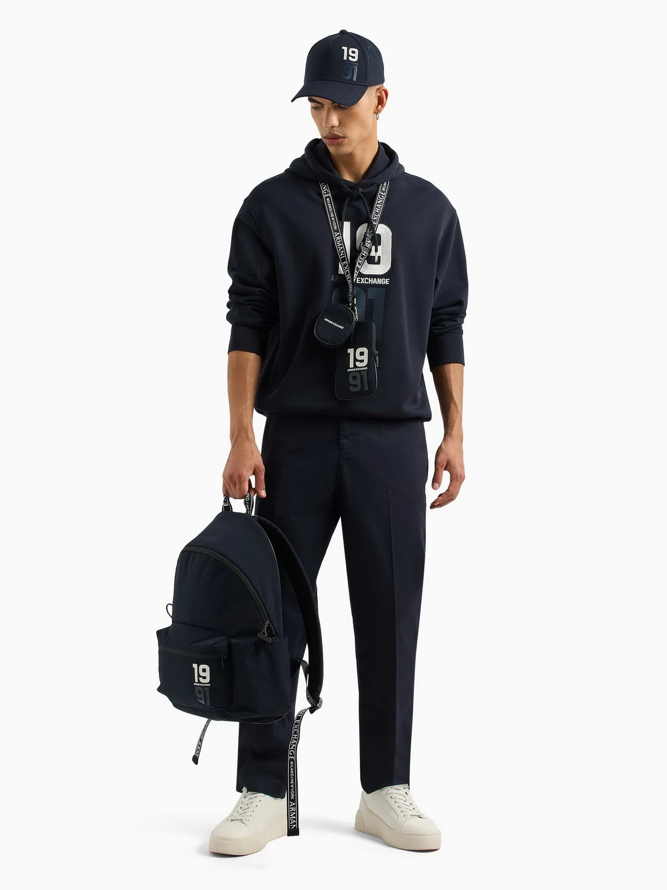 Брюки Armani Exchange модель 3DZPL4-ZN3DZ-1583 Брюки Armani Exchange модель 3DZPL4-ZN3DZ-1583 Фото