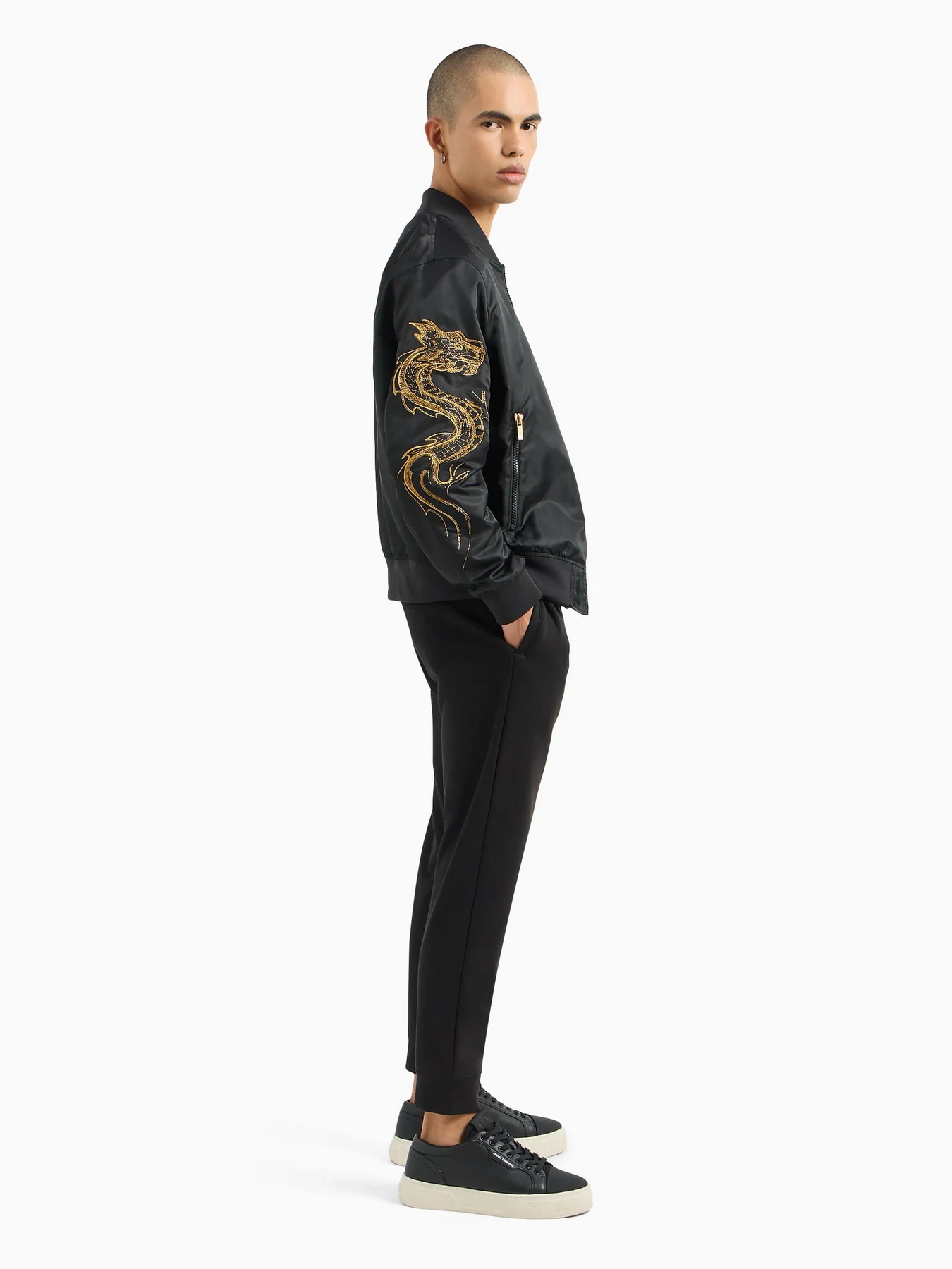 Брюки Armani Exchange модель 3DZPDG-ZJ4XZ-1200 Брюки Armani Exchange модель 3DZPDG-ZJ4XZ-1200 Фото