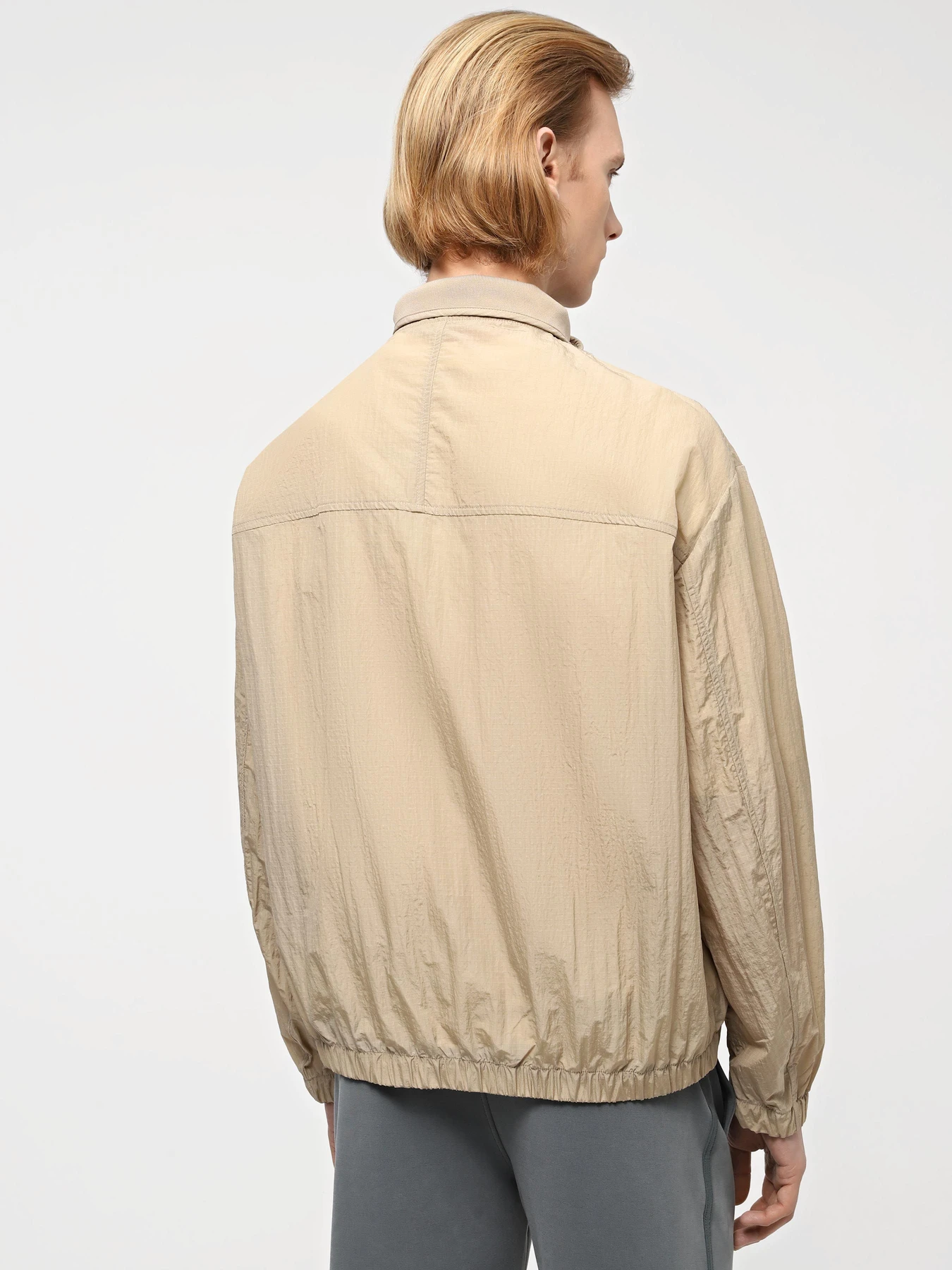 Куртки и дубленки Armani Exchange модель 3DZB03-ZN3NZ-1794 Фото