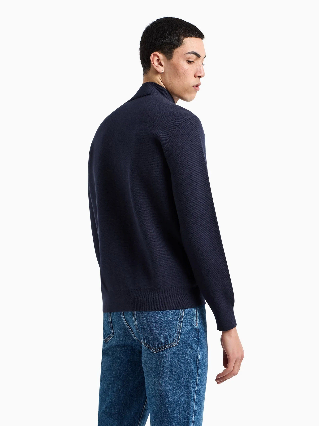Худи и свитшоты Armani Exchange модель 3DZE1F-ZMQ7Z-15CX Худи и свитшоты Armani Exchange модель 3DZE1F-ZMQ7Z-15CX Фото