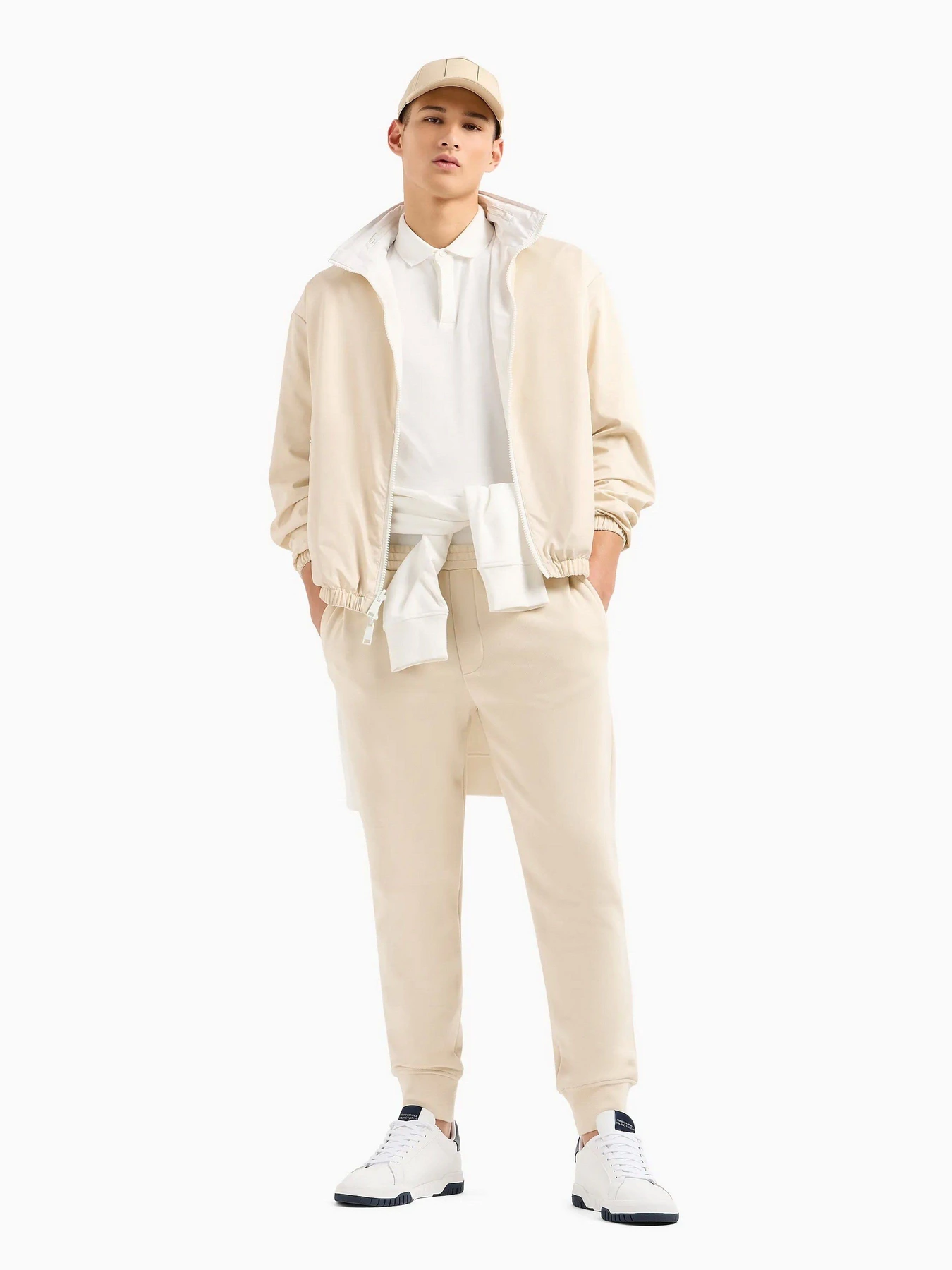 Футболки и поло Armani Exchange модель 3DZFHH-ZJXHZ-1116 Футболки и поло Armani Exchange модель 3DZFHH-ZJXHZ-1116 Фото