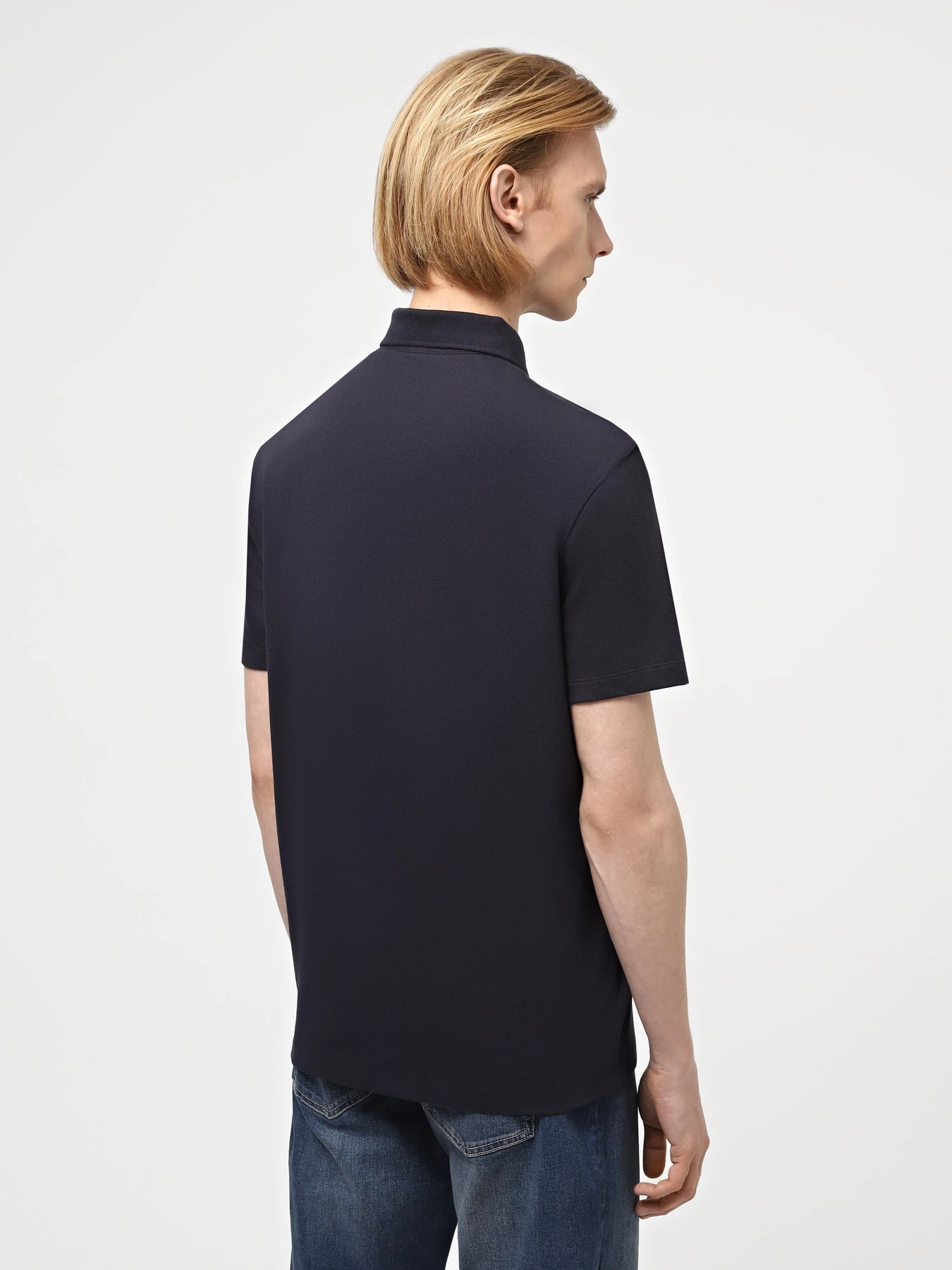 Футболки и поло Armani Exchange модель 3DZFHH-ZJXHZ-15CX Футболки и поло Armani Exchange модель 3DZFHH-ZJXHZ-15CX Фото