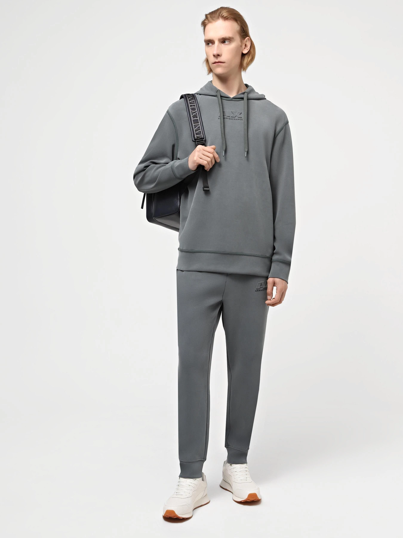 Худі та світшоти Armani Exchange модель 3DZMAB-ZJUBZ-1839 Худі та світшоти Armani Exchange модель 3DZMAB-ZJUBZ-1839 Фото