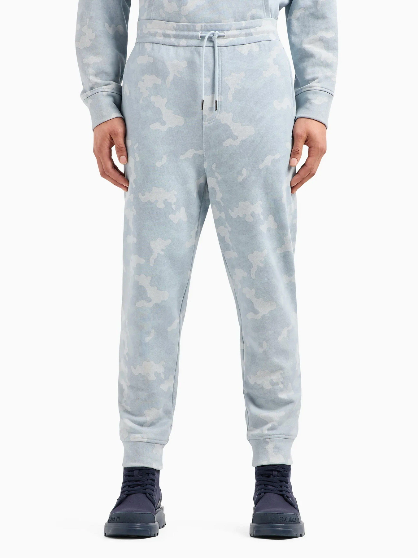 Брюки Armani Exchange модель 3DZPEF-ZJ4XZ-25FM Брюки Armani Exchange модель 3DZPEF-ZJ4XZ-25FM Фото