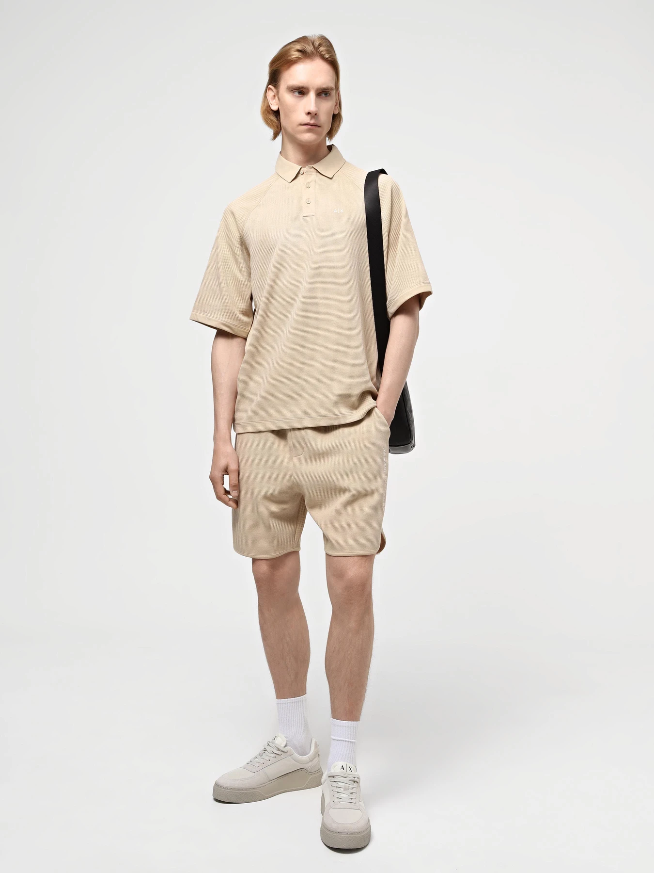 Шорти Armani Exchange модель 3DZSHA-ZJXQZ-1794 Шорти Armani Exchange модель 3DZSHA-ZJXQZ-1794 Фото
