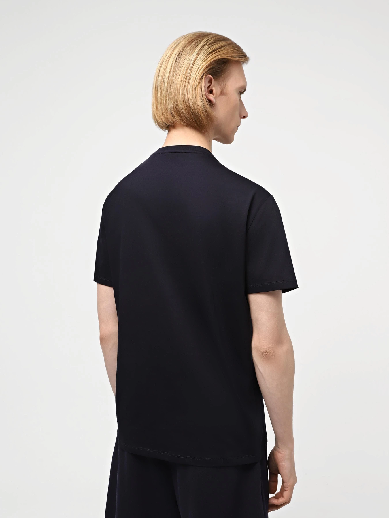 Футболки и поло Armani Exchange модель 3DZTSD-ZJ9AZ-1583 Футболки и поло Armani Exchange модель 3DZTSD-ZJ9AZ-1583 Фото