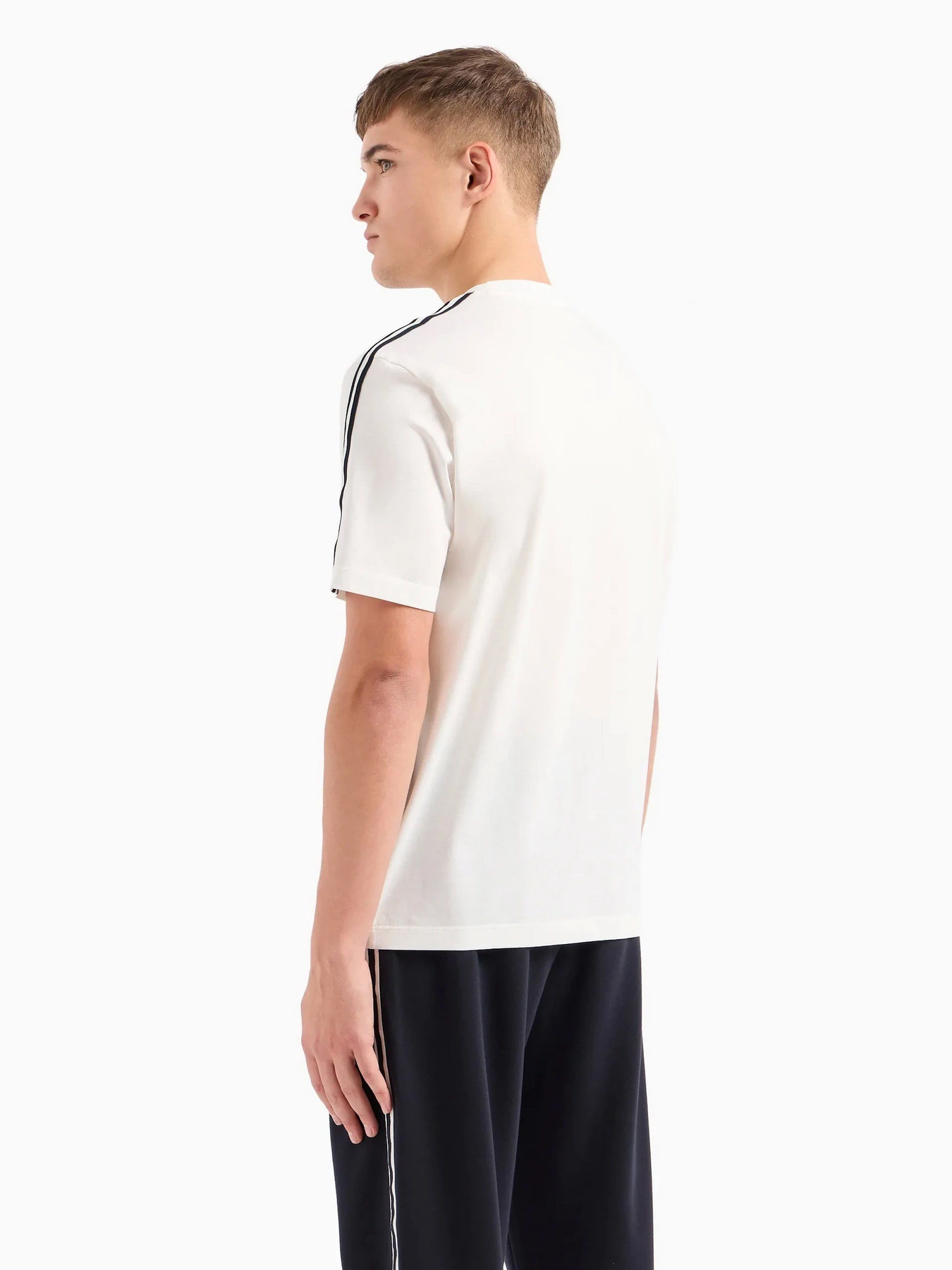 Футболки и поло Armani Exchange модель 8NZTSG-ZJ9AZ-1116 Футболки и поло Armani Exchange модель 8NZTSG-ZJ9AZ-1116 Фото