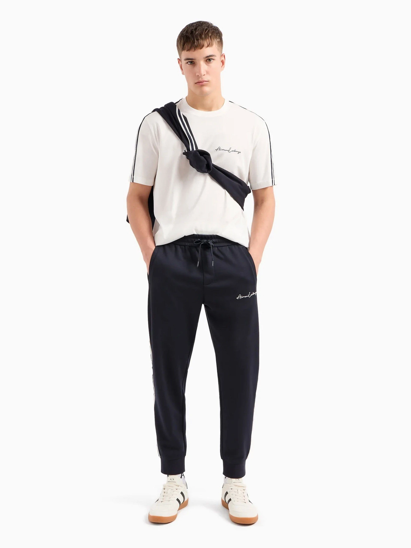 Футболки и поло Armani Exchange модель 8NZTSG-ZJ9AZ-1116 Футболки и поло Armani Exchange модель 8NZTSG-ZJ9AZ-1116 Фото