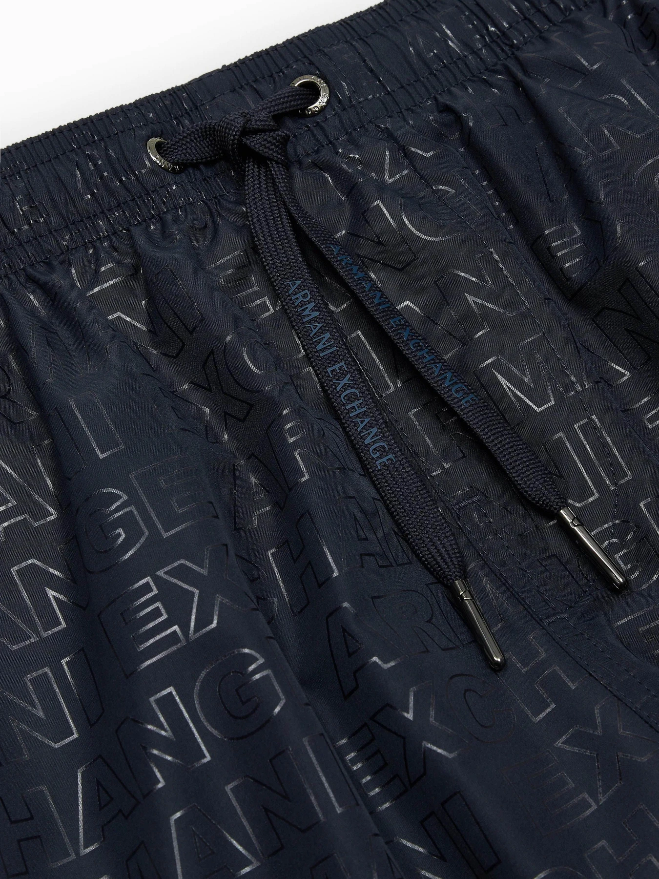 Одяг для пляжу Armani Exchange модель 953060-4R629-66136 Одяг для пляжу Armani Exchange модель 953060-4R629-66136 Фото